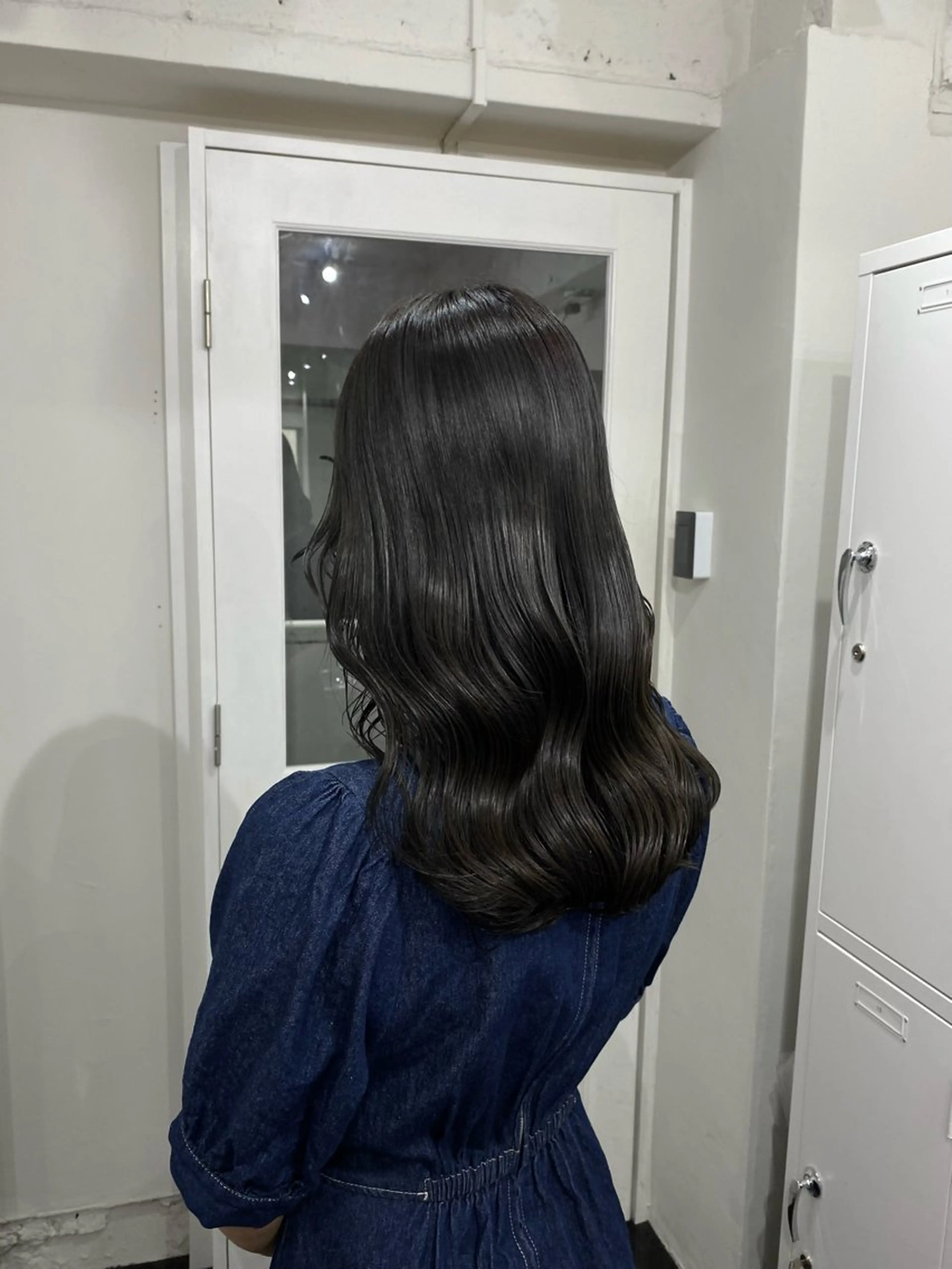 セミロング カラー 黒髪 ブリーチ ブリーチなしカラー 楓🦋韓国系レイヤー / 透明感カラー🤍のヘアスタイル