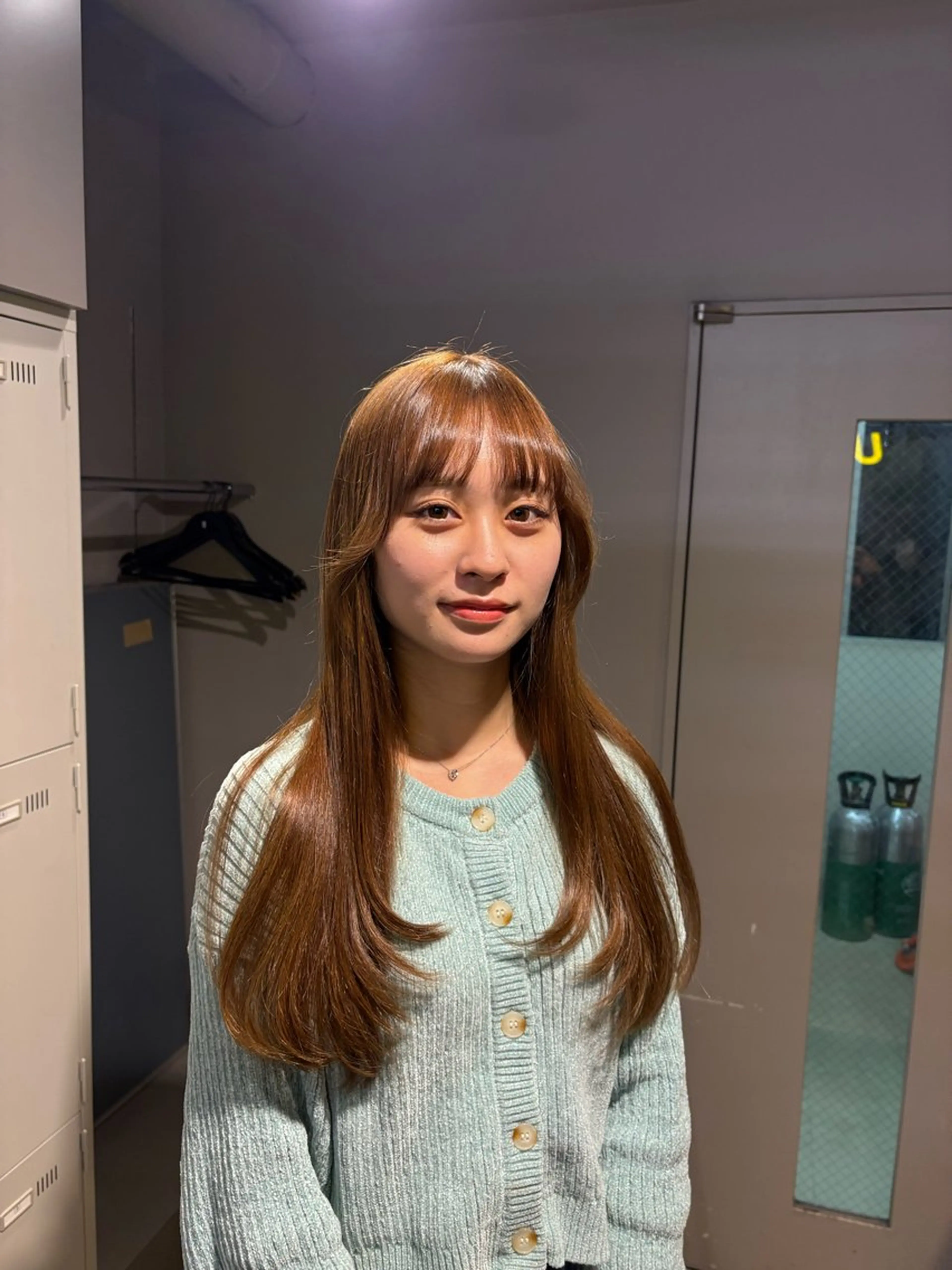 セミロング カラー パーマ ヘアアレンジ メンズ キッズ カット トリートメント 🦋韓国レイヤー/ 透明感グレージュ🦋のヘアスタイル