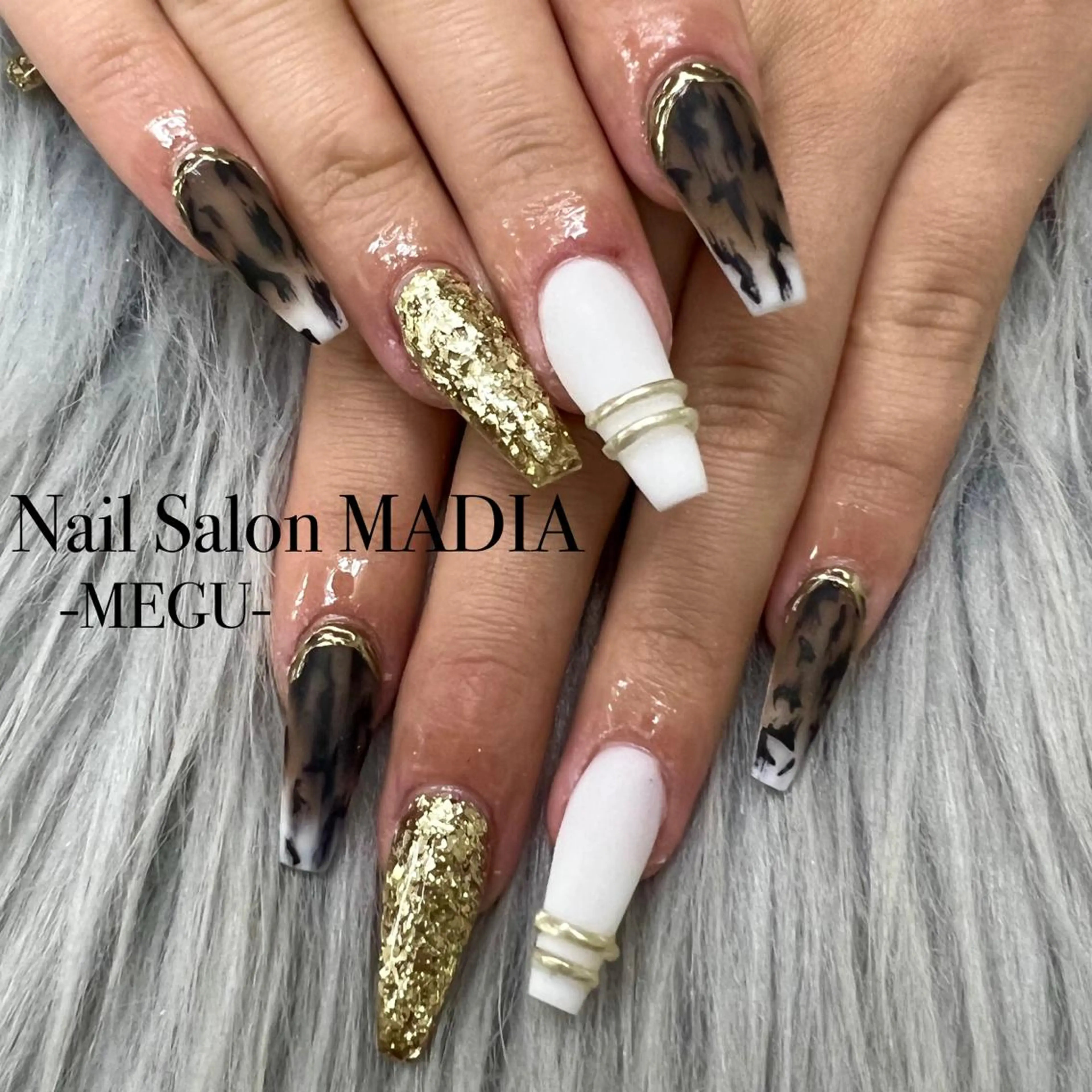 ネイル MADIA藤沢所属・MADIA MEGUのネイルデザイン