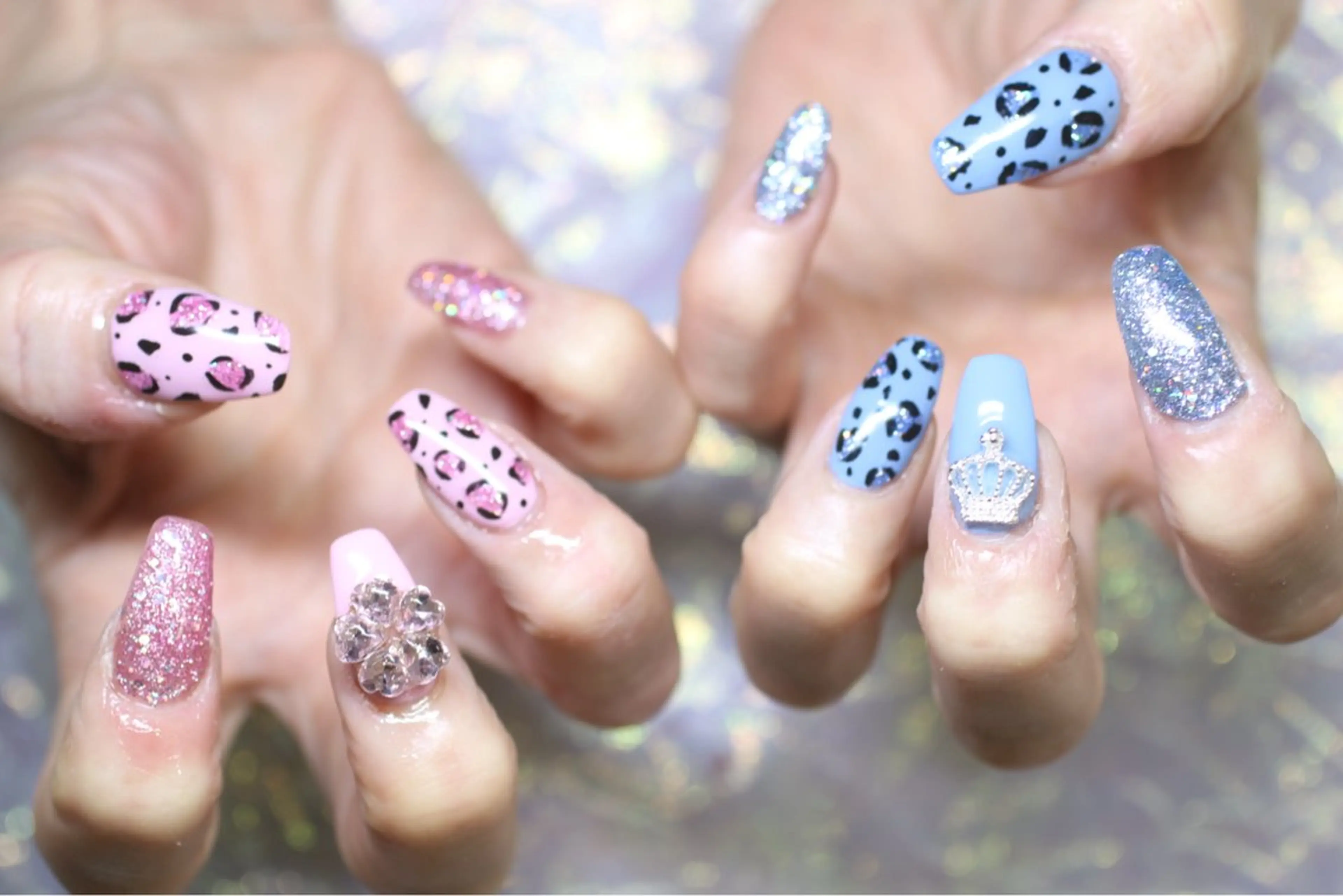 ネイル アニマル柄 Leonie ｵｵｲのネイルデザイン