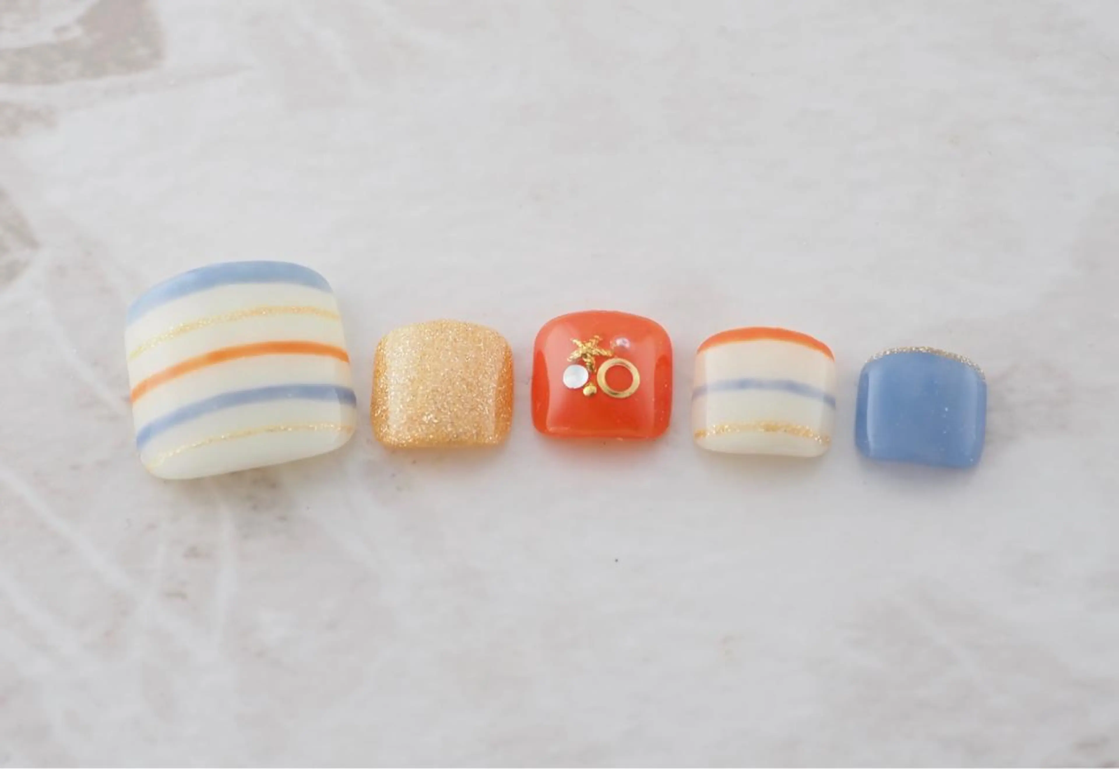 ネイル ネイルPetit Ribbonのネイルデザイン