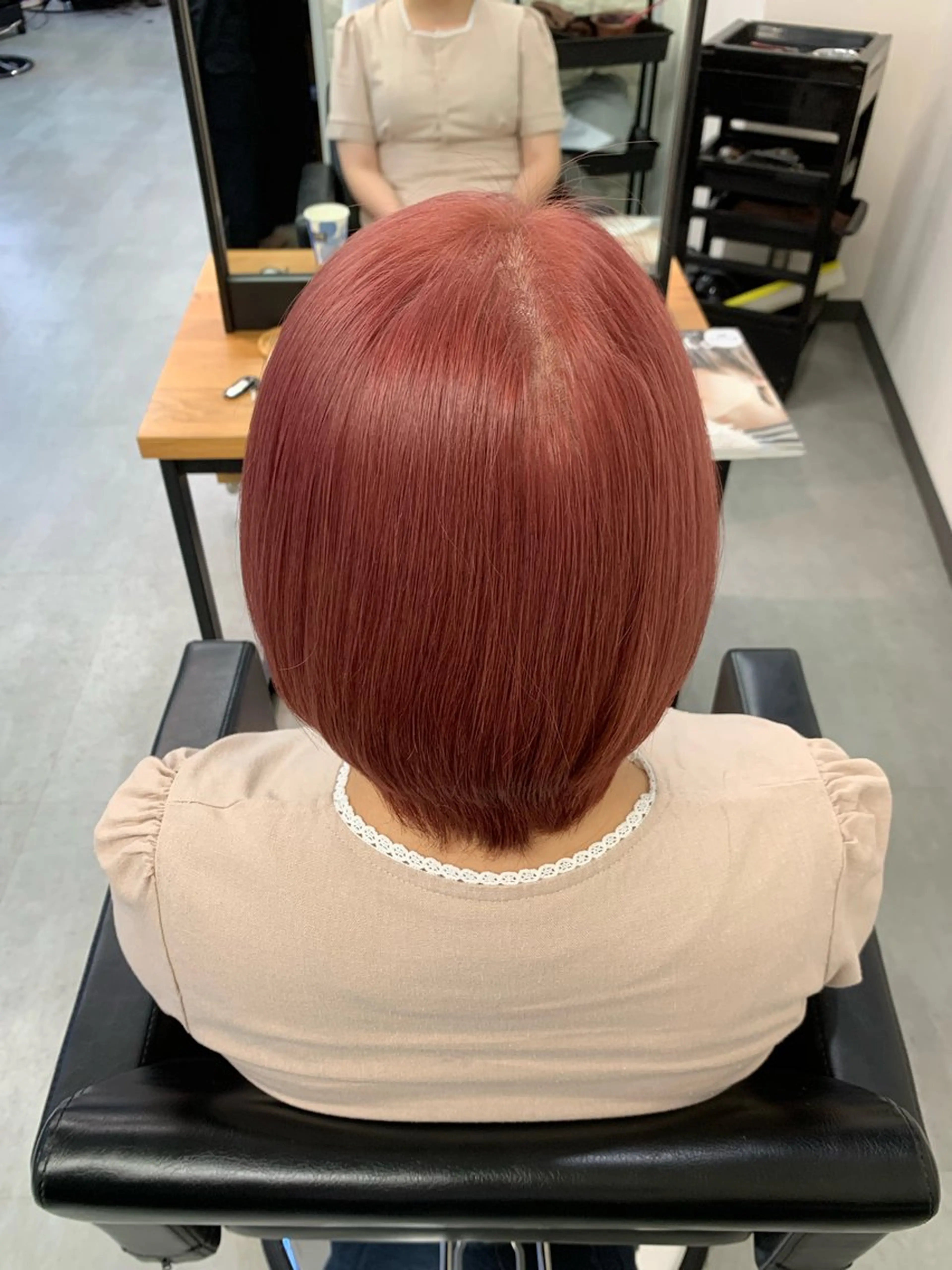 ショート ヘアカラー トリートメント FURUKAWA JUNYAのヘアスタイル