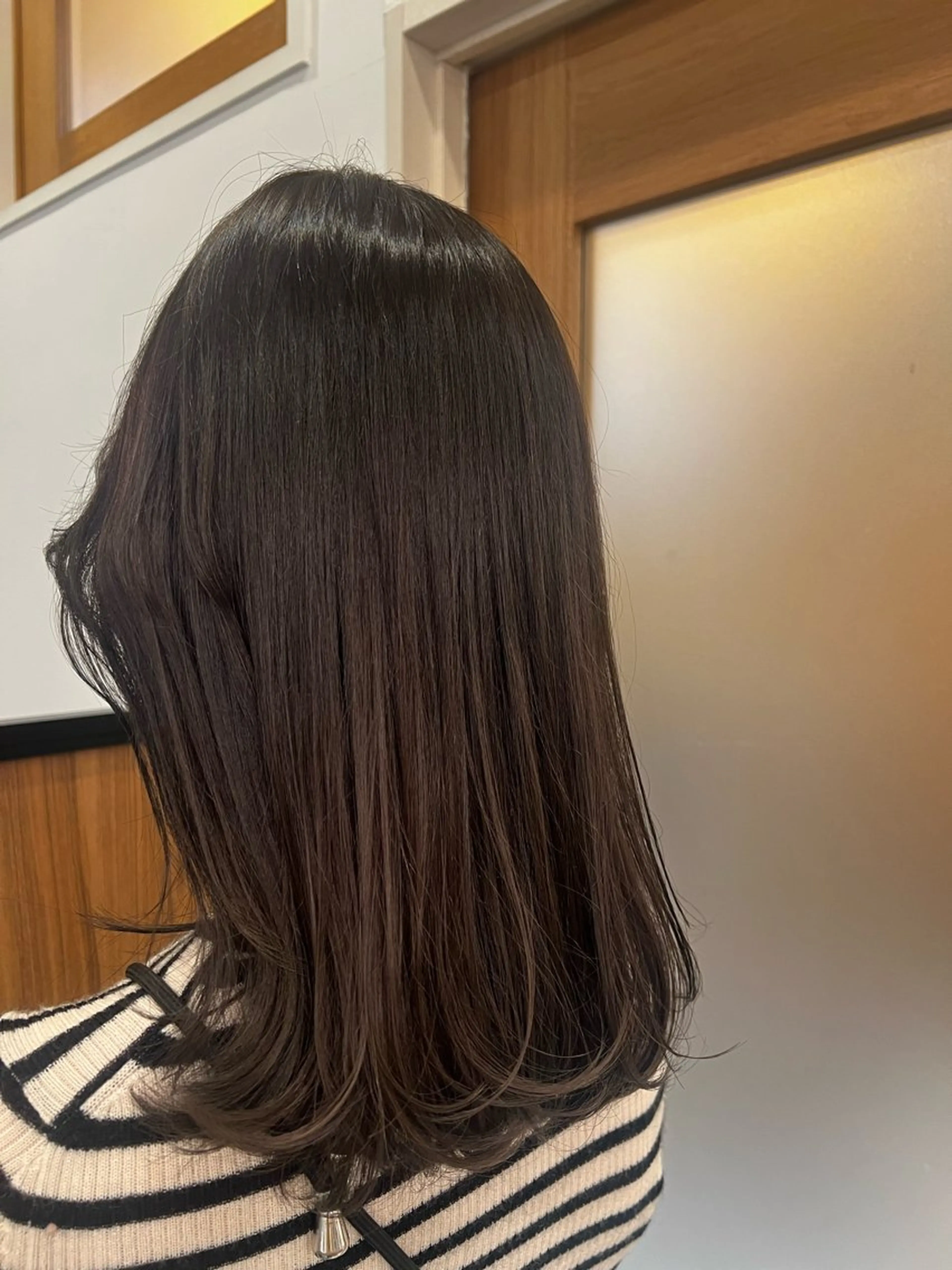 ミディアム カラー 透明感カラー トーンアップ🦢 ユメのヘアスタイル