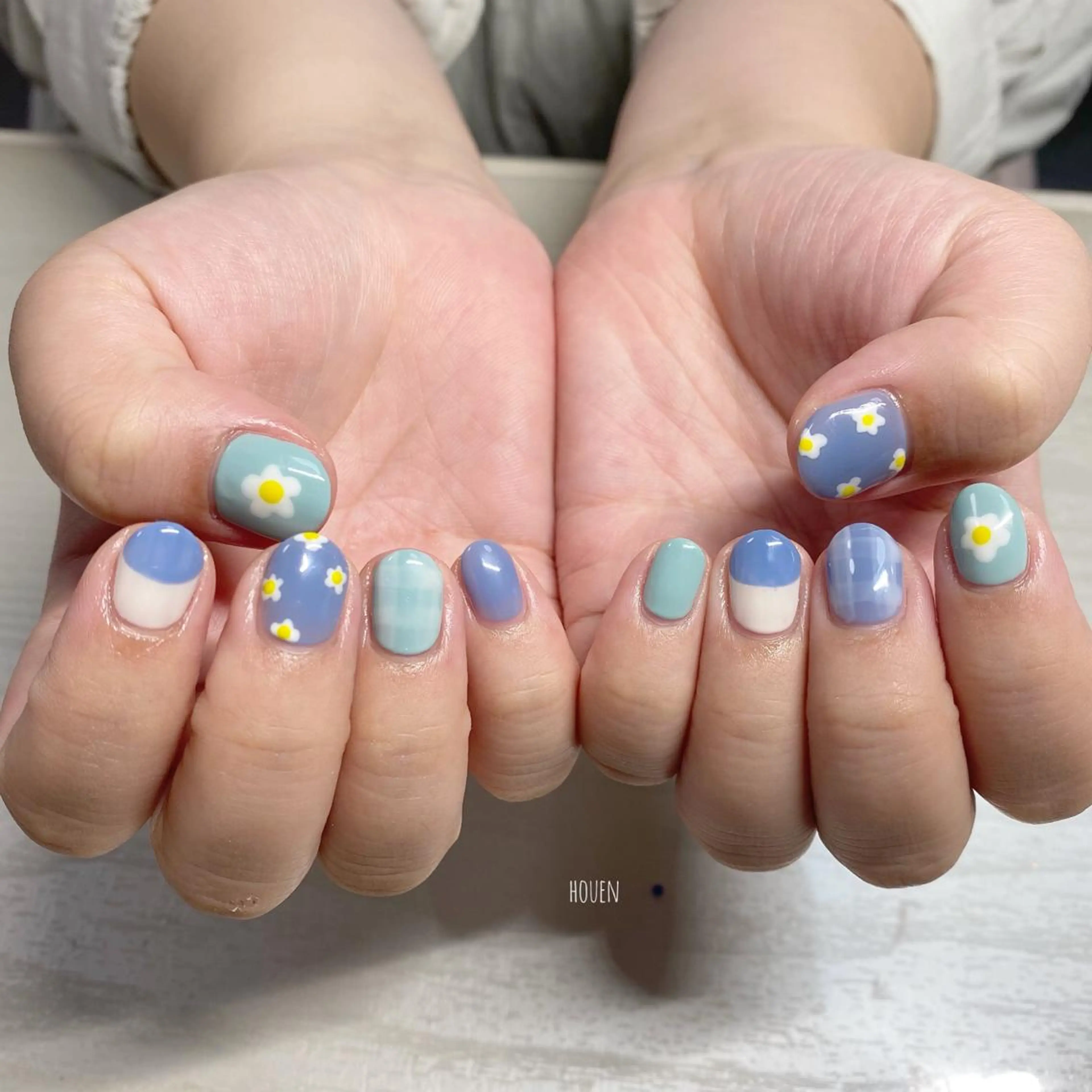 ネイル 持ち込み I P'ink nail salon所属・I pinknail 韓国風·持ち込み専門のネイルデザイン