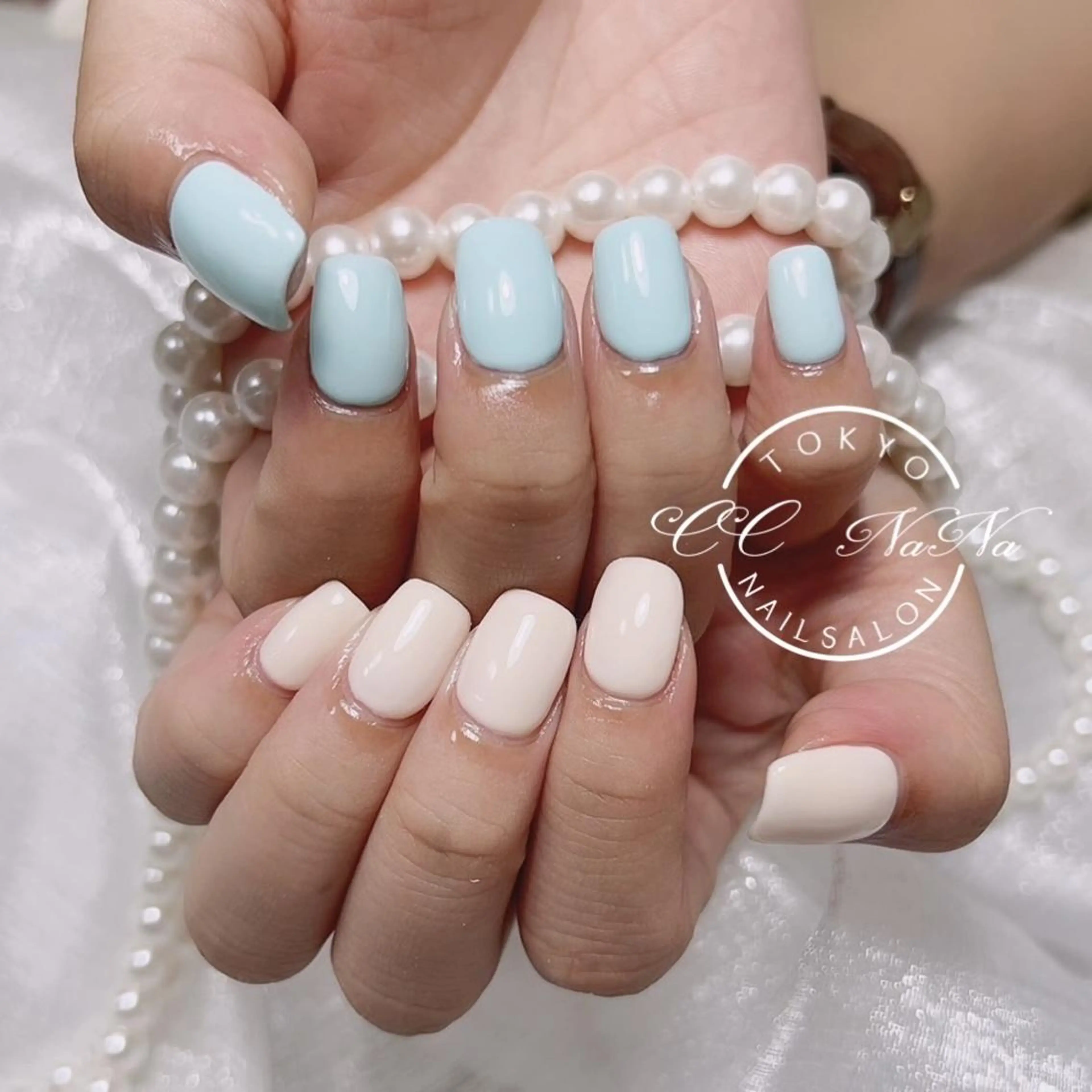 ネイル ハンドネイル CC  NaNa ワンホンネイル🌙Nのネイルデザイン