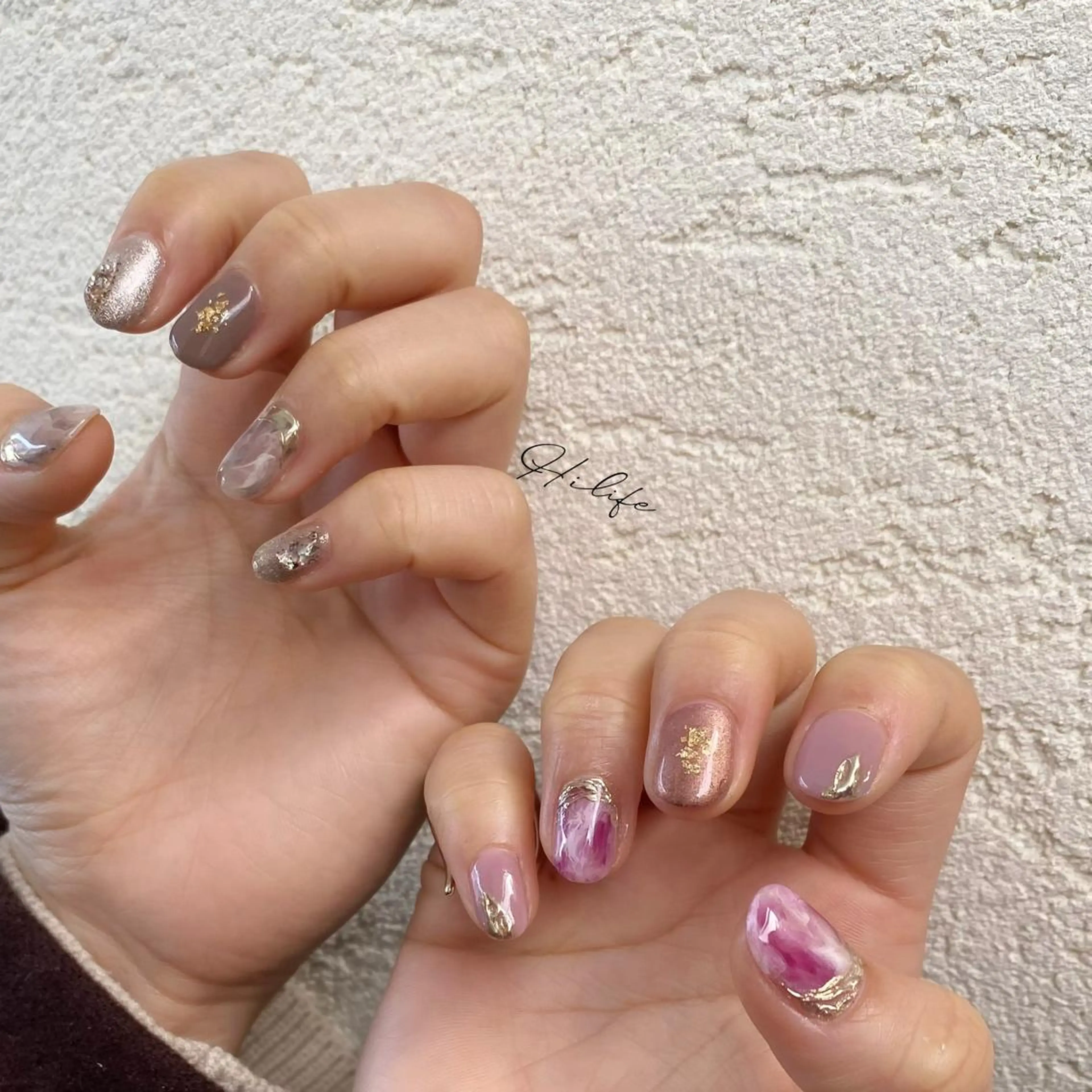 ネイル アートネイル ミラーネイル ニュアンスネイル Nail Adore.のネイルデザイン