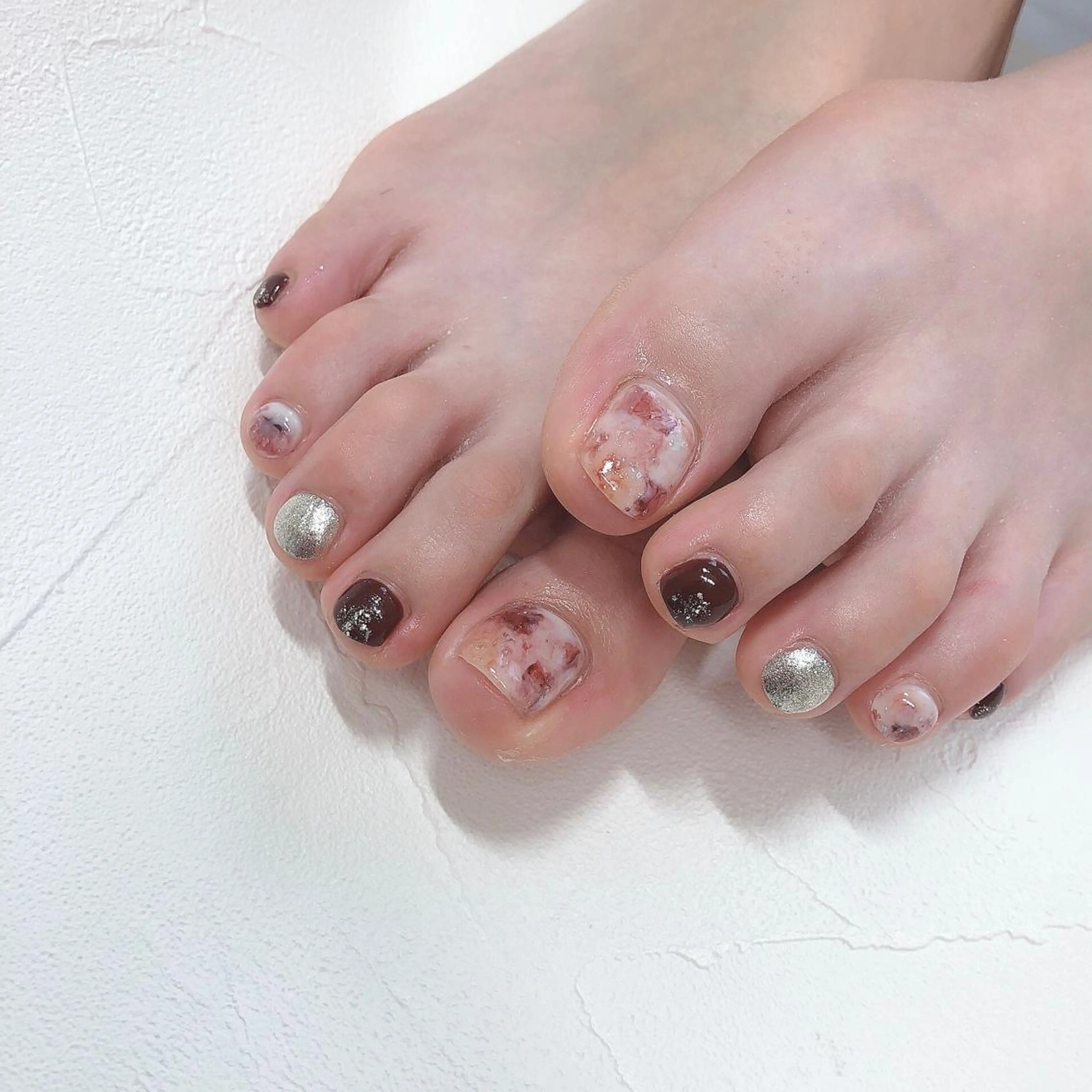 👣【新規様限定オフ込】🉐ドライケア込♡親指アート2本＋ワンカラー2色まで♡お任せシンプルアート持込画像⭕️の写真