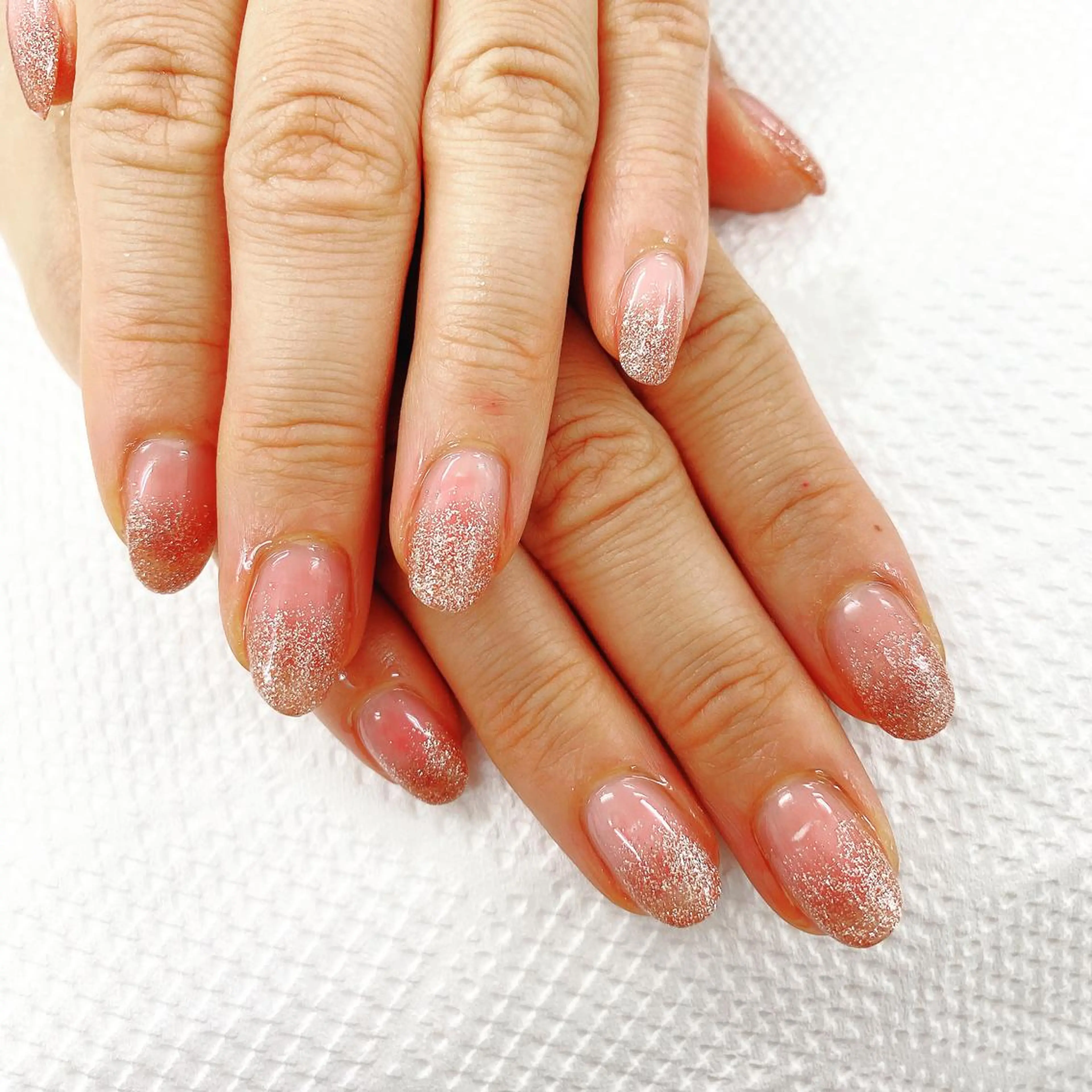 ネイル ゴージャス ラメ(グリッター) N._._.claw[エヌクロー]所属・N._._. clawのネイルデザイン