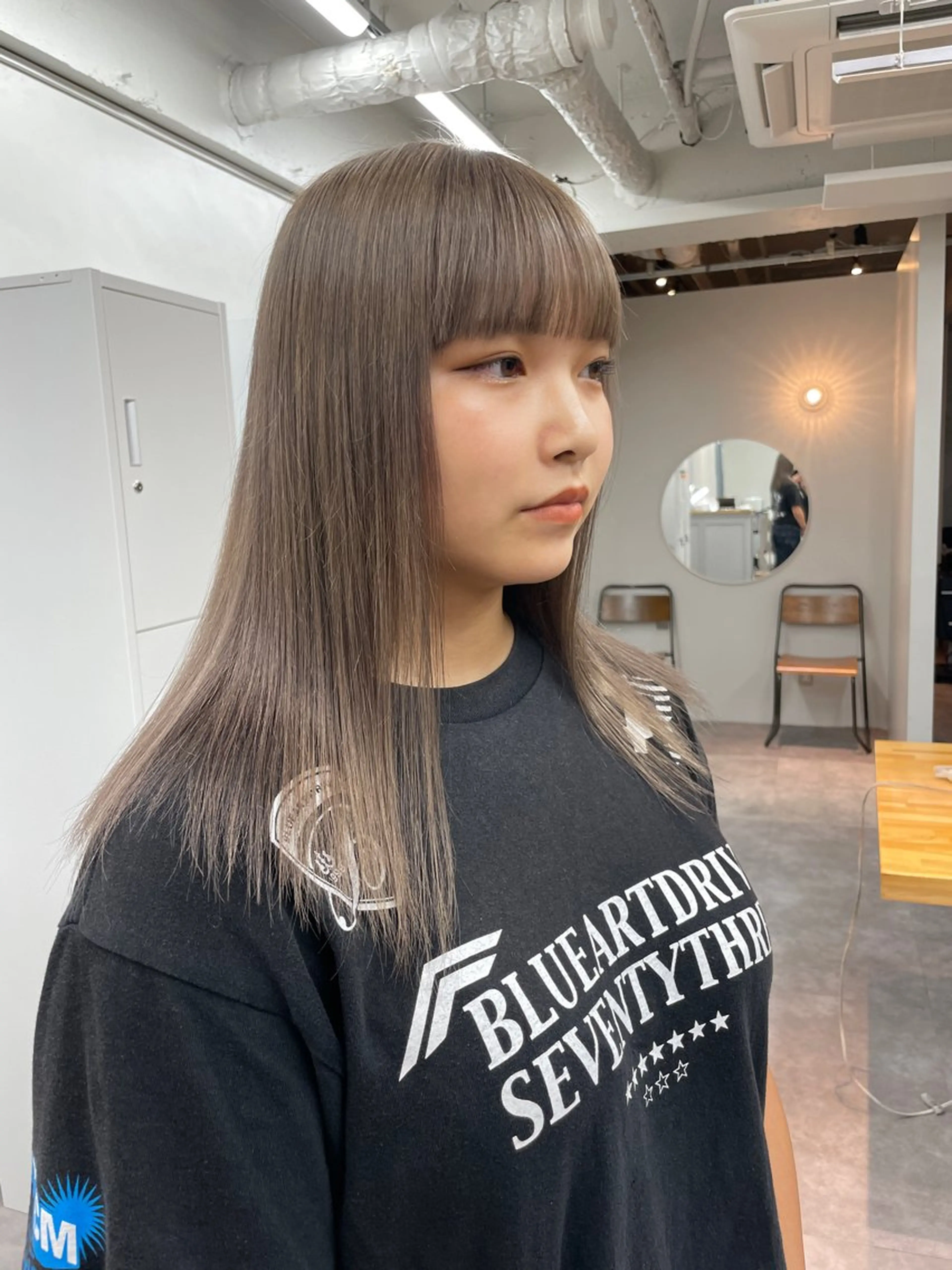 セミロング カラー Neolive Luca　御茶ノ水店所属・透明カラー/韓国風 Subaruのヘアスタイル