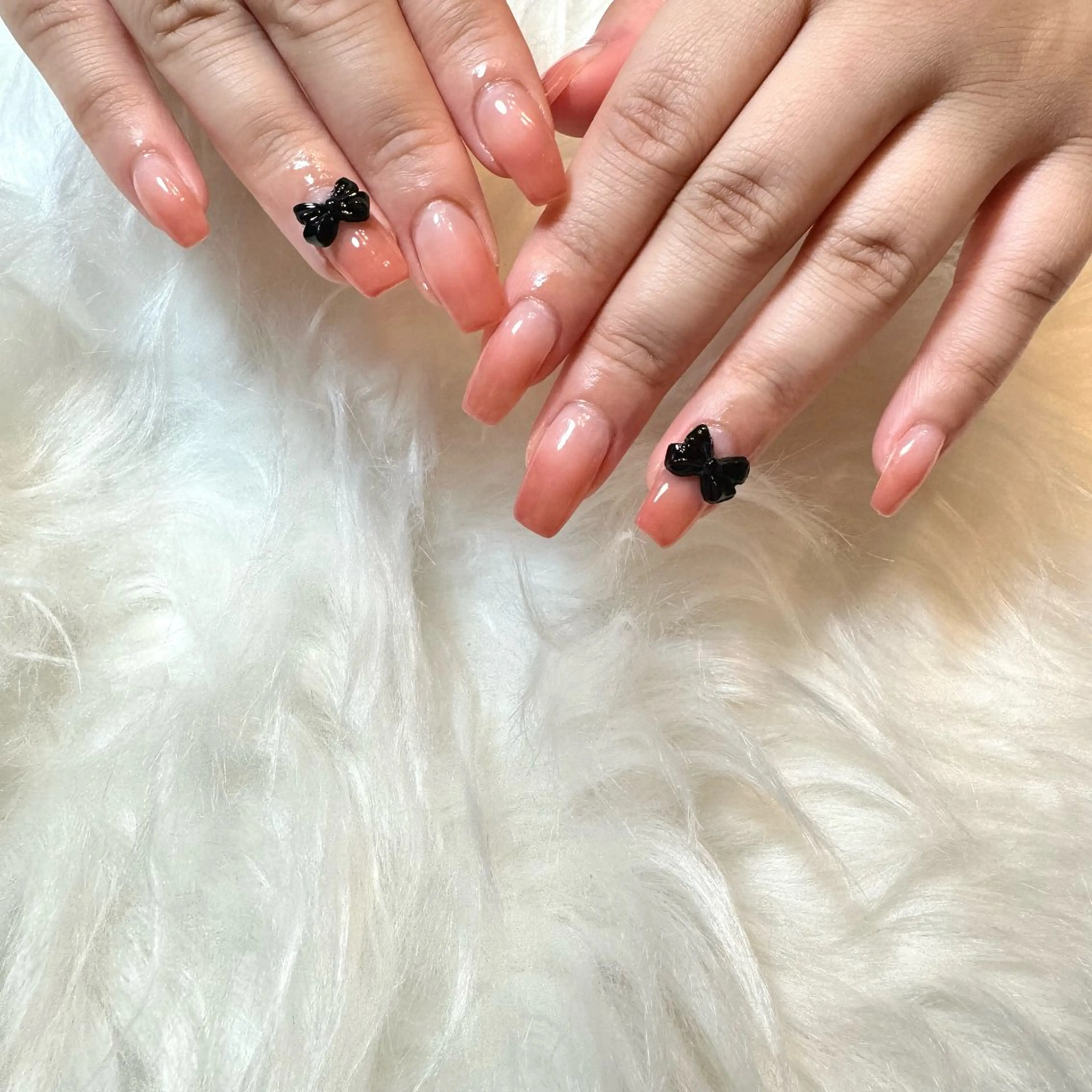 ネイル リボン Aulu'bネイル ボディージュエリーのネイルデザイン