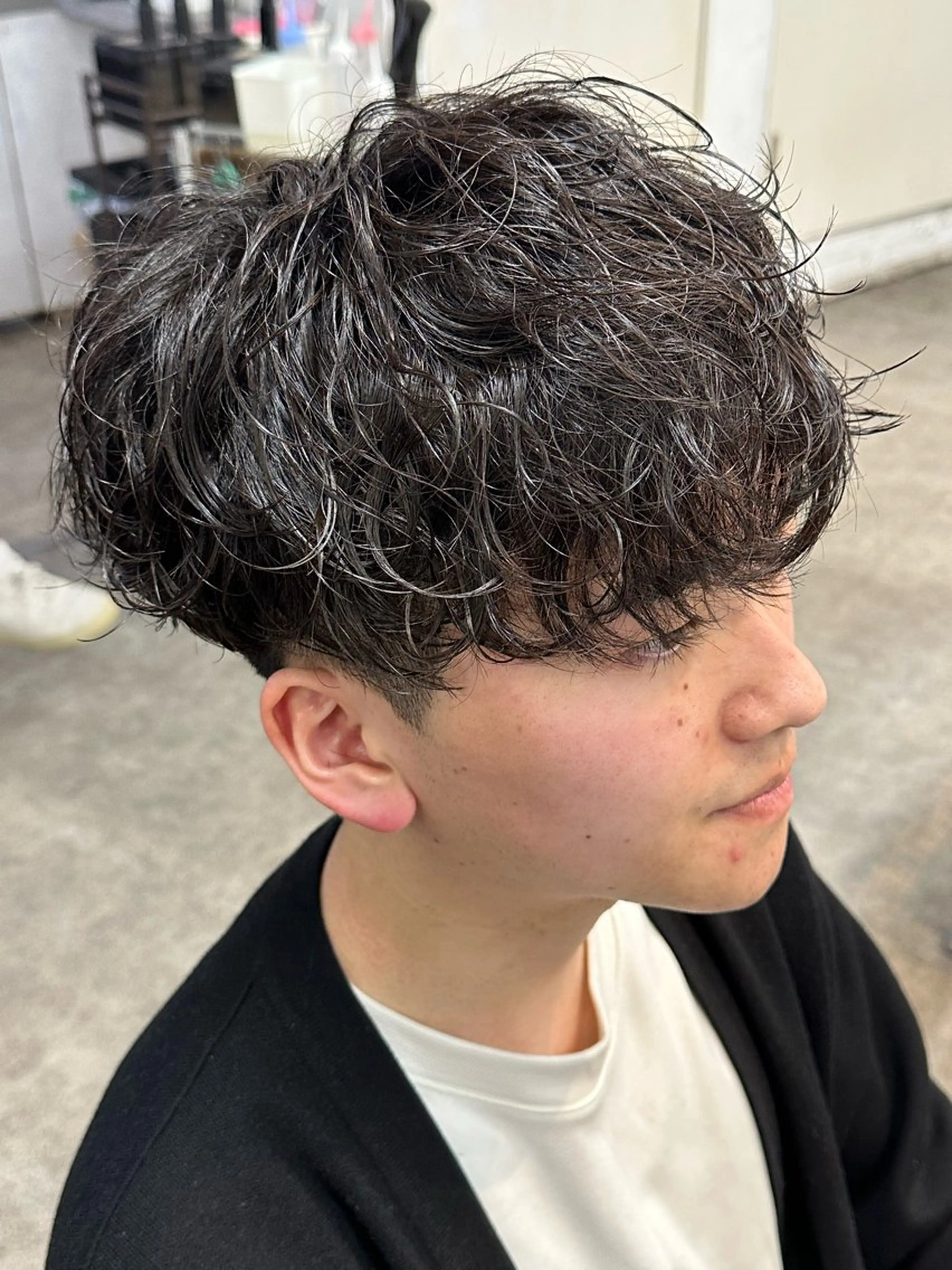 パーマ メンズ フェザーパーマ マッシュ メンズパーマ メンズツイストパーマ ツイストスパイラルパーマ カット パーマ fifth men's原宿所属・fifth/原宿/ シャドウパーマ/カズのヘアスタイル