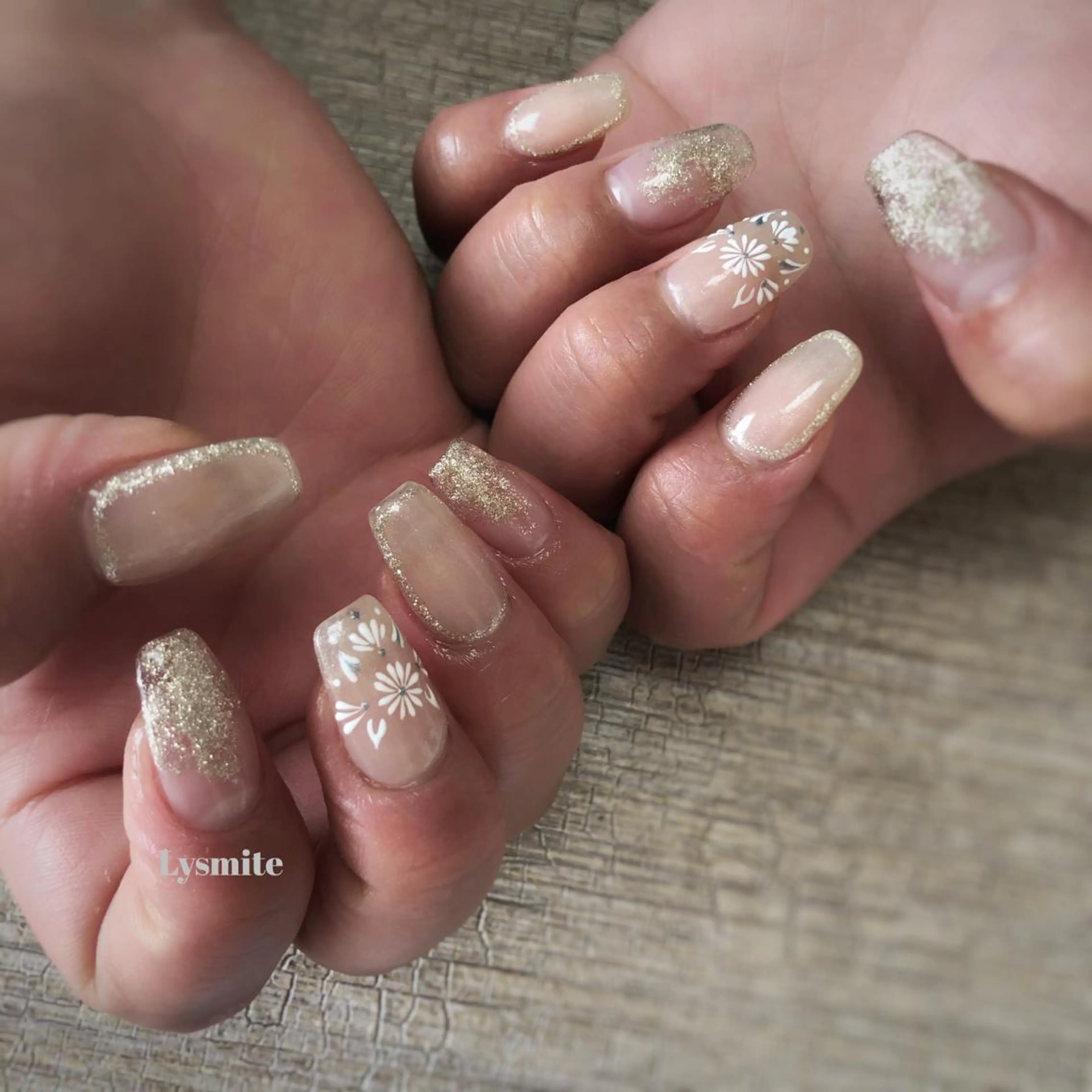 ネイル ラメ(グリッター) Lysmite所属・岩本 美香のネイルデザイン