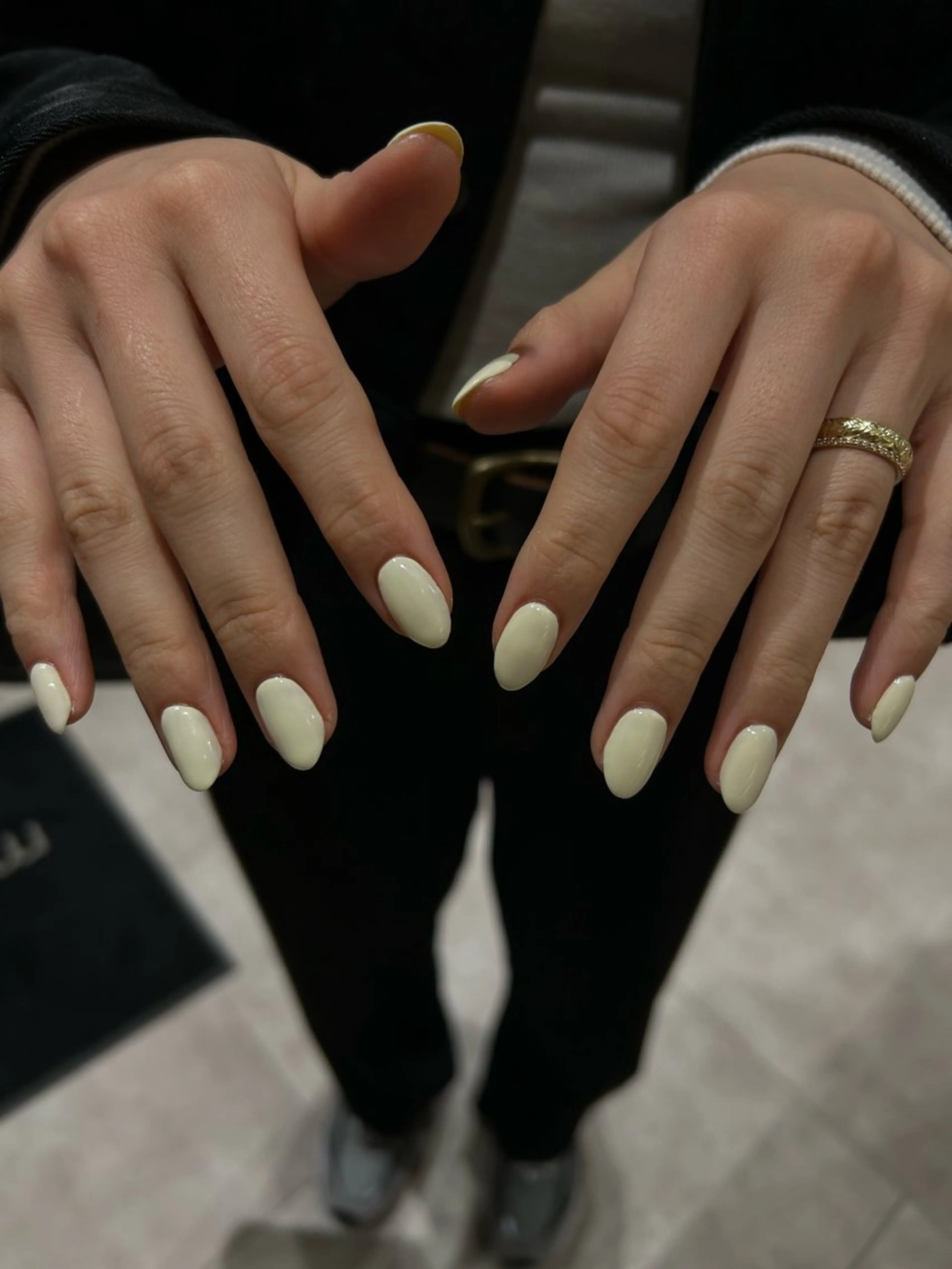 ネイル ハンドネイル 前田 梨緒のネイルデザイン