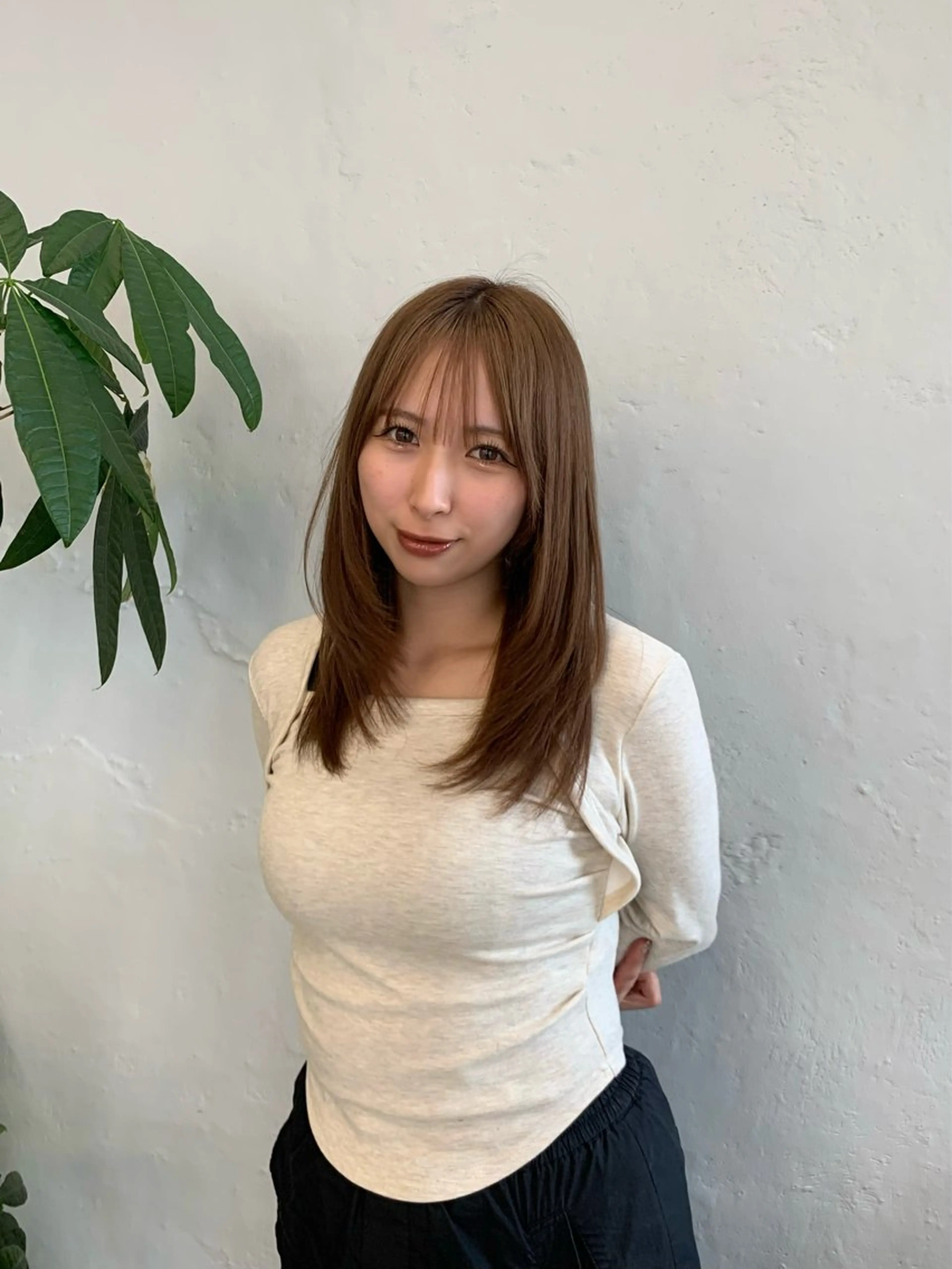 ミディアム カット トリートメント 🎀韓国風顔周り× 透明感/梅田/アリサのヘアスタイル