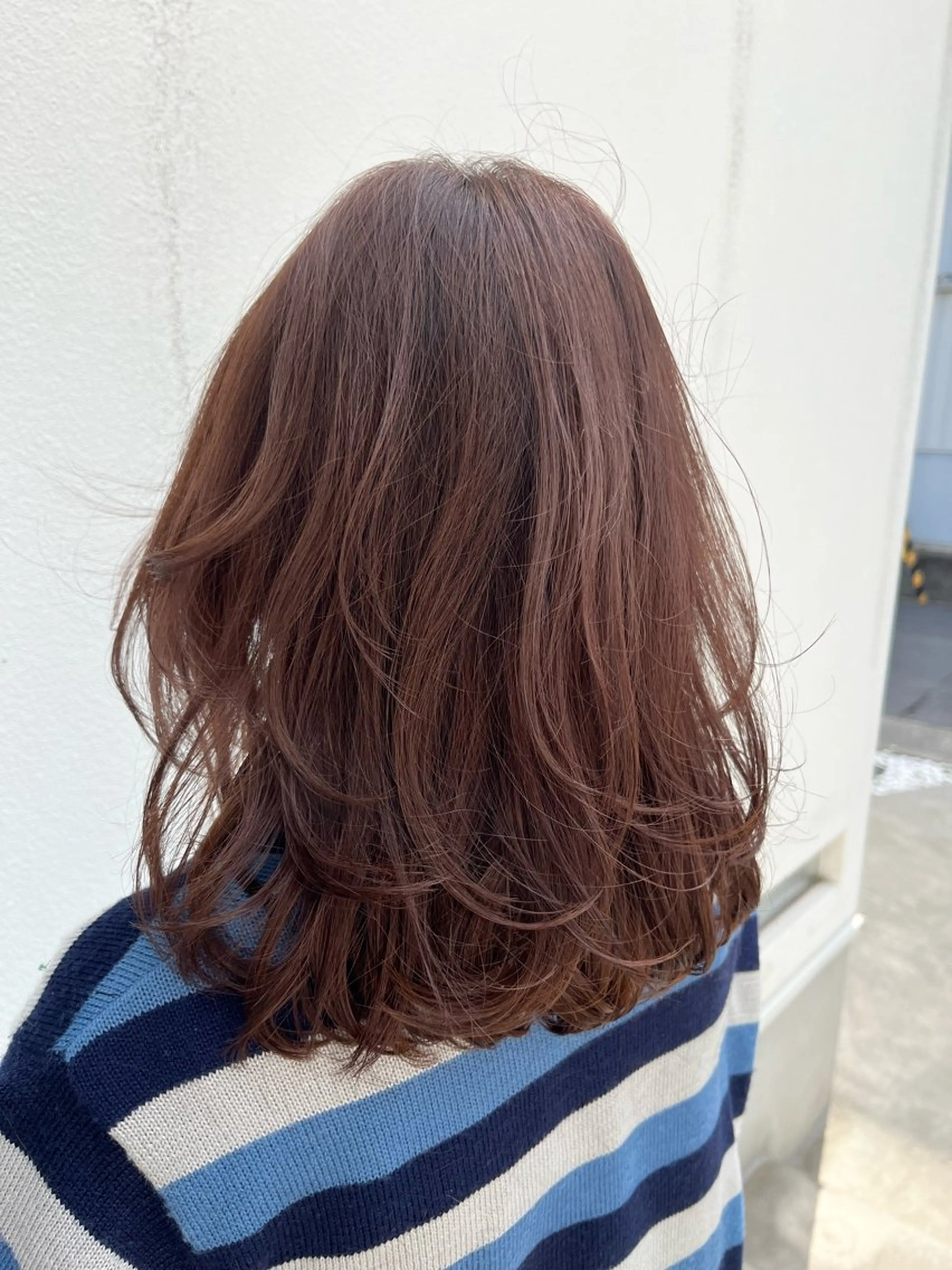 セミロング カラー ラベンダーカラー ピンクカラー ピンクラベンダー レイヤーカット 松岡 アユミ  berryのマツエク・マツパデザイン