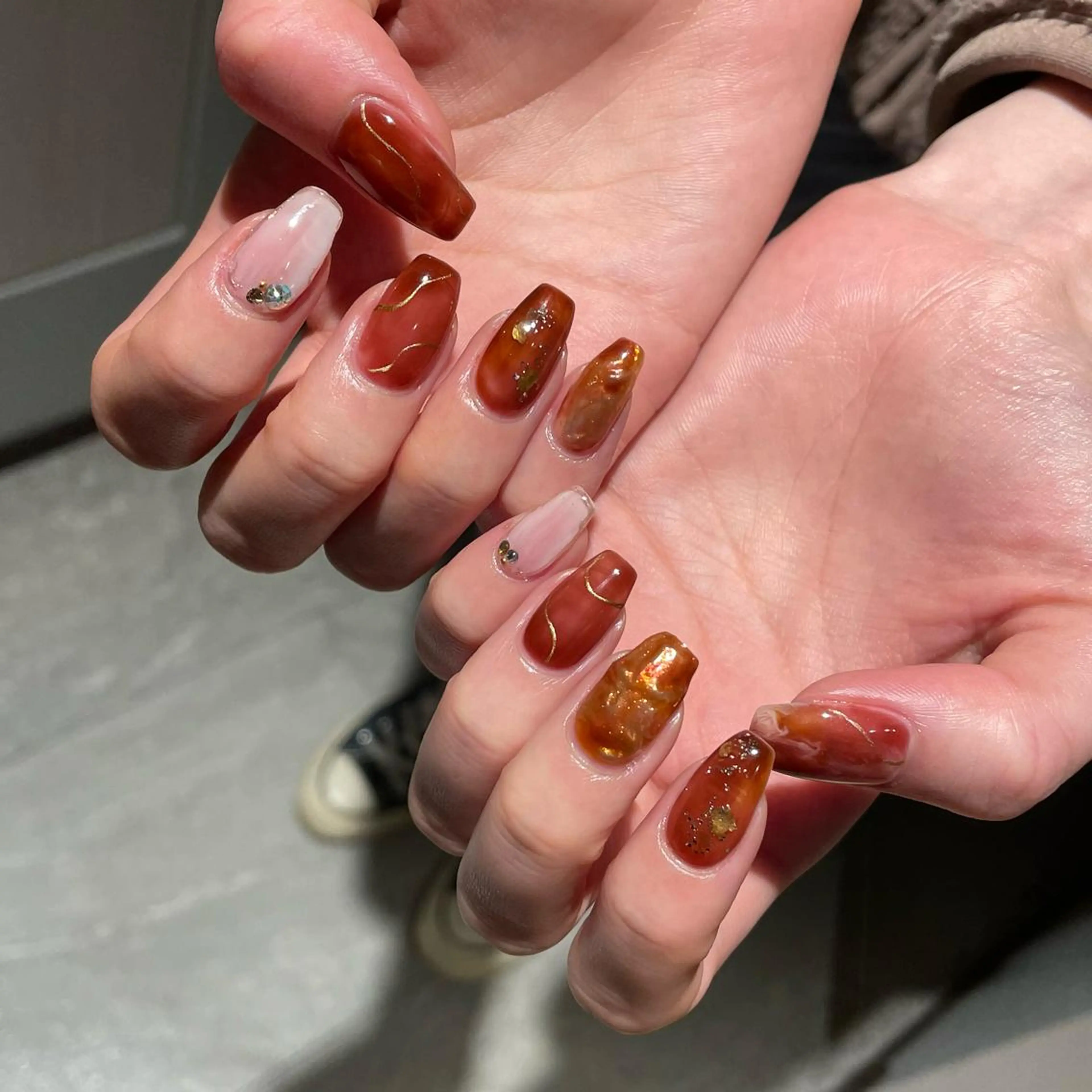 ネイル ハンドネイル ハンドケア Ami 🦥のネイルデザイン