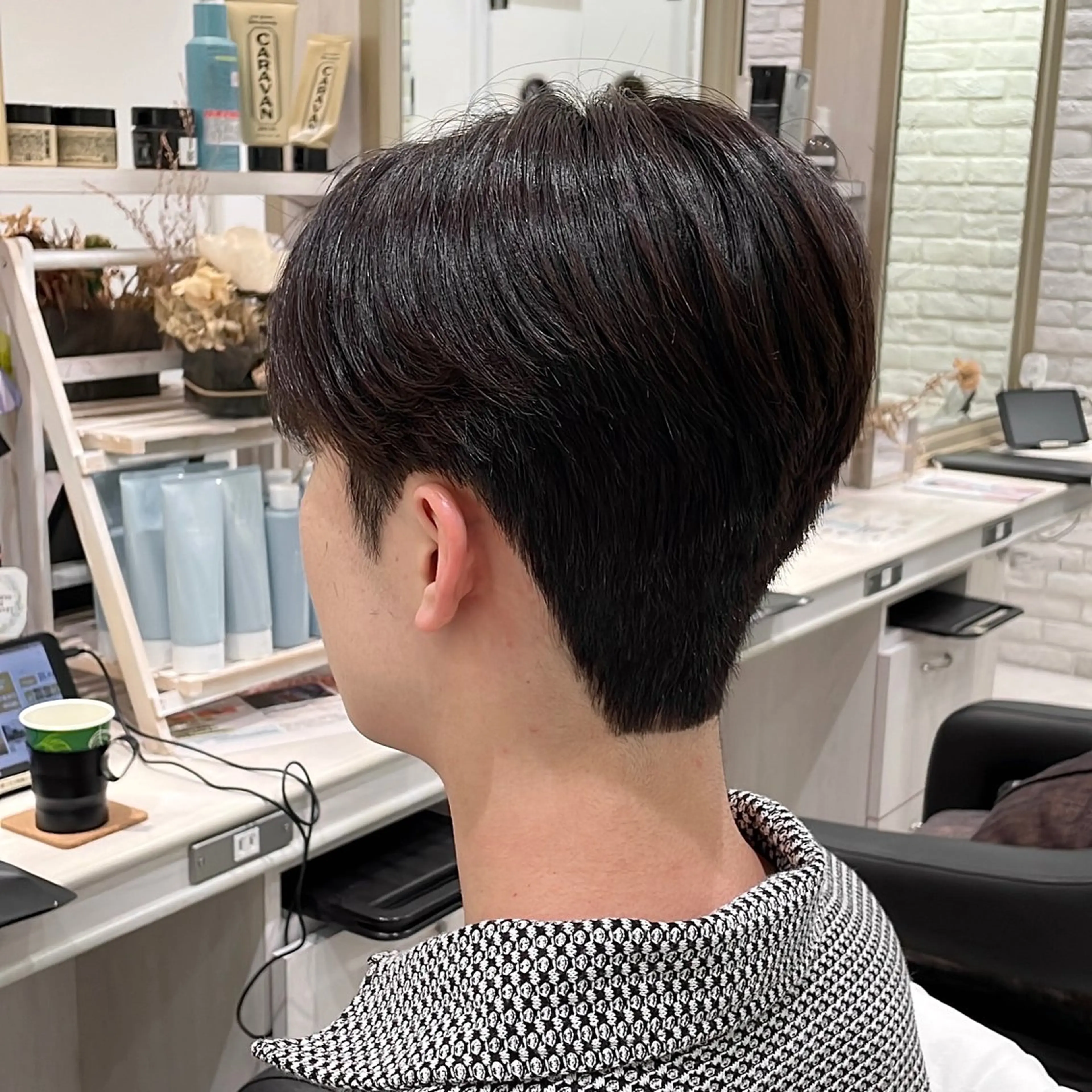 ショート パーマ ヘアアレンジ メンズ パク・ボミン小野リエ 韓国ハーフ🦊のヘアスタイル