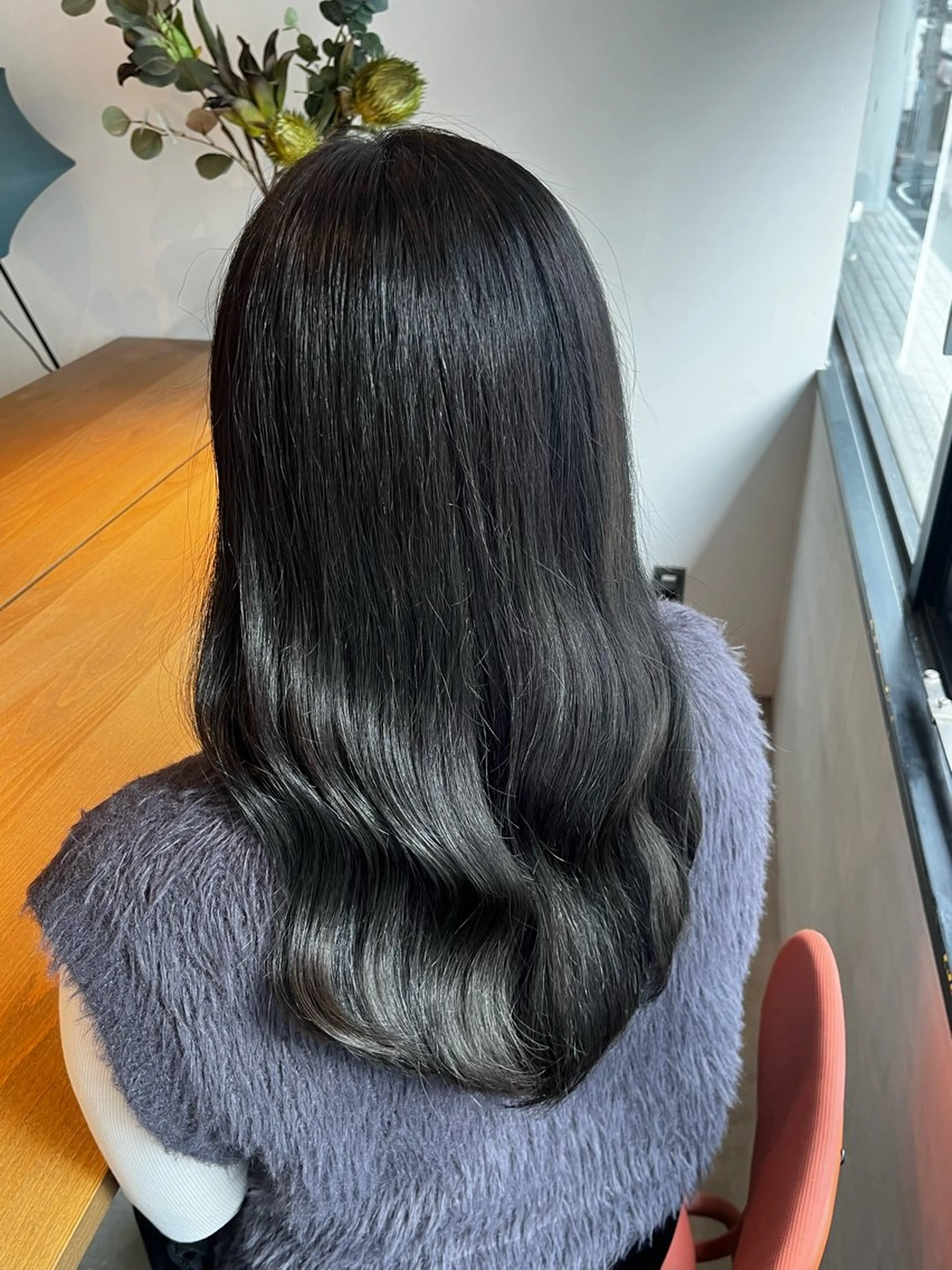 カラー 小原 里都のヘアスタイル