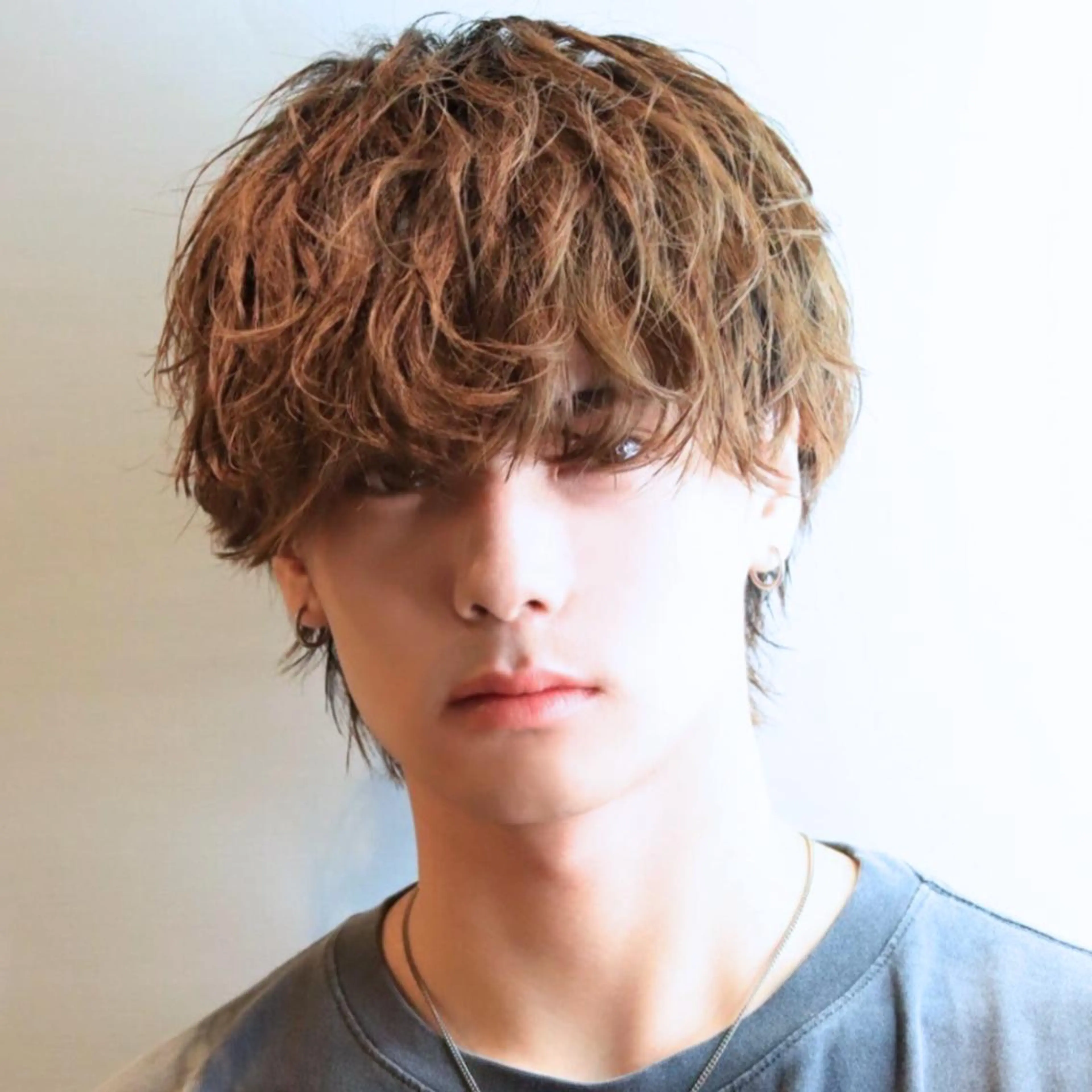 パーマ ミディアム confidence 新宿本店【公式】のヘアスタイル