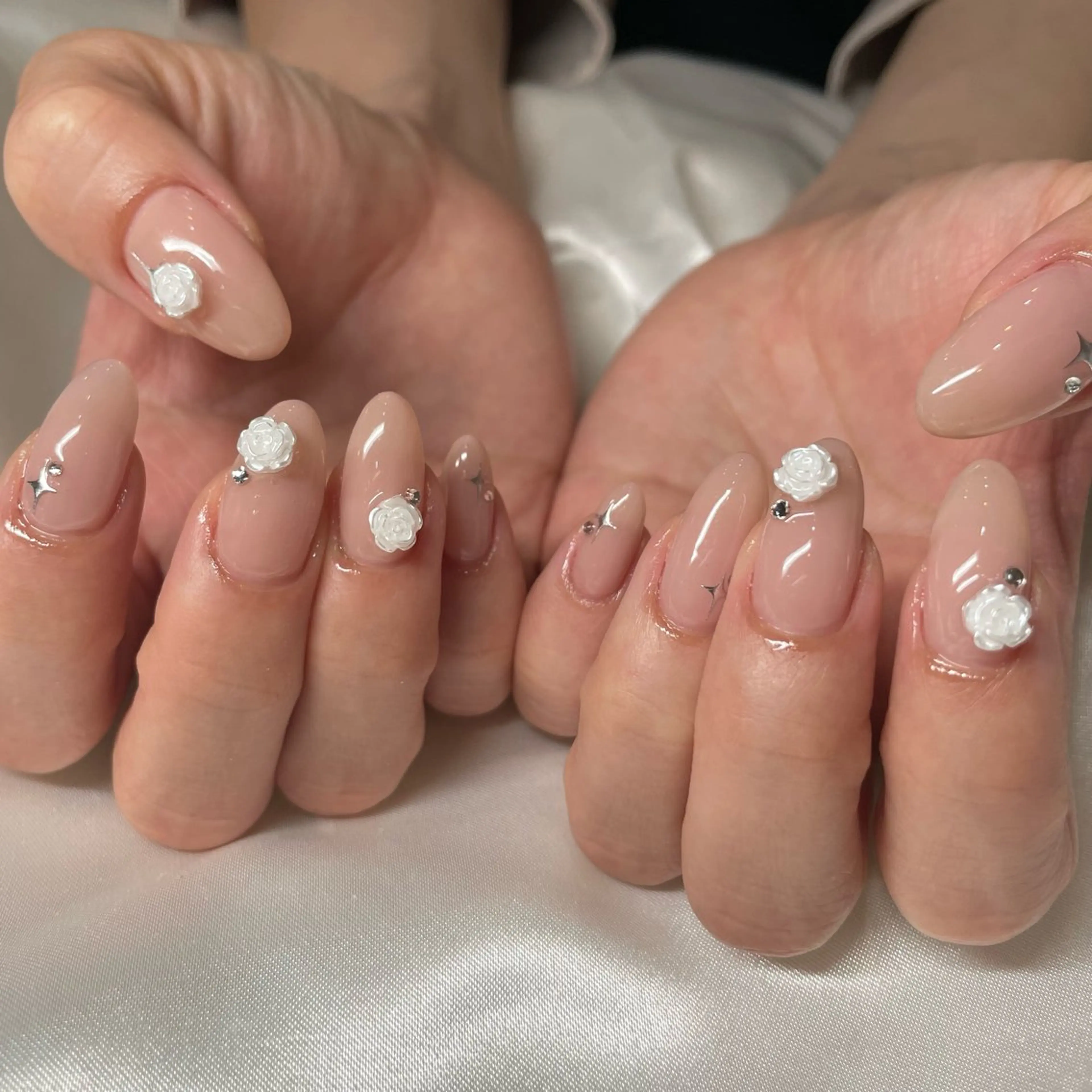 ネイル 持ち込み Rommy suiのネイルデザイン