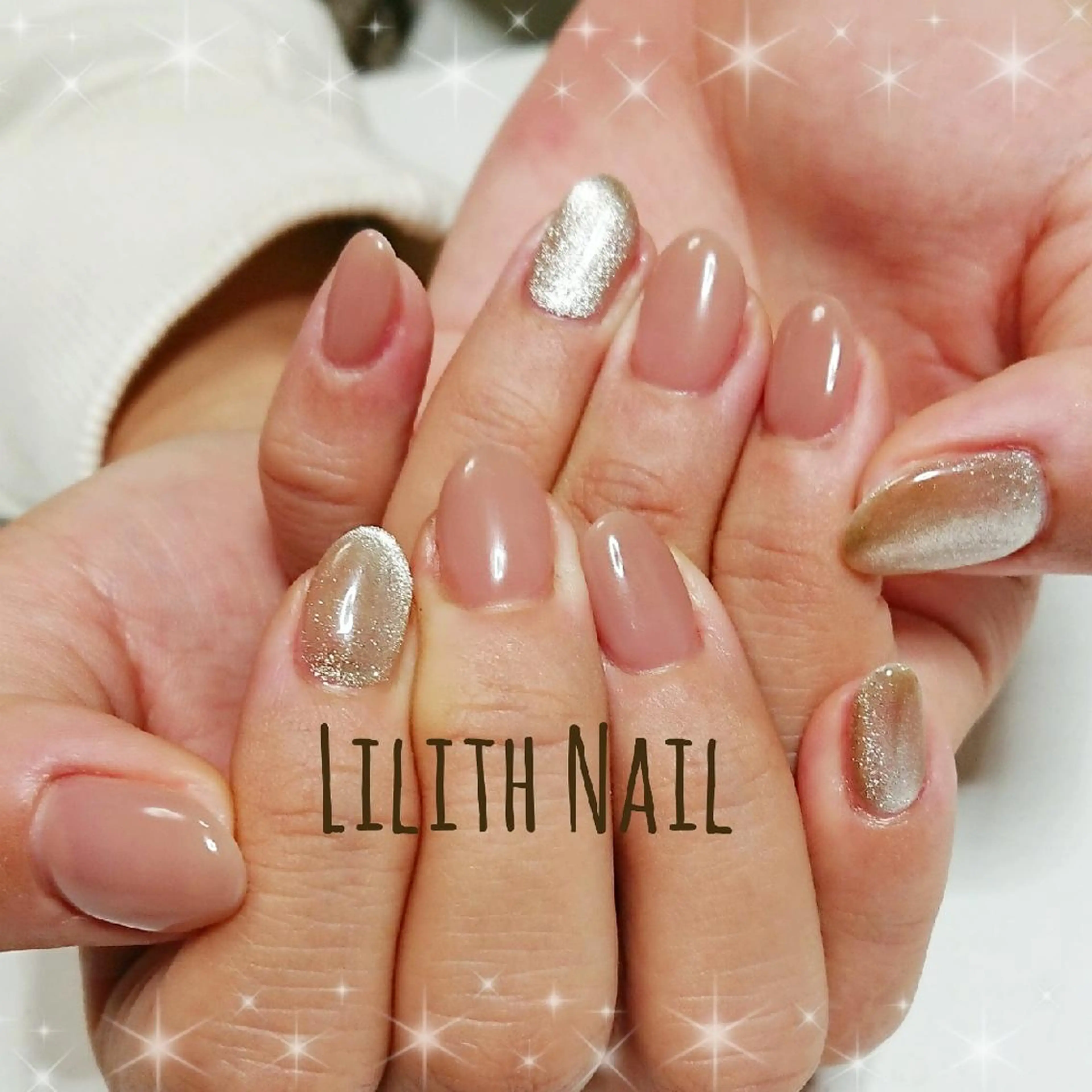 ネイル マグネットネイル ハンドネイル Lilith Nailのネイルデザイン