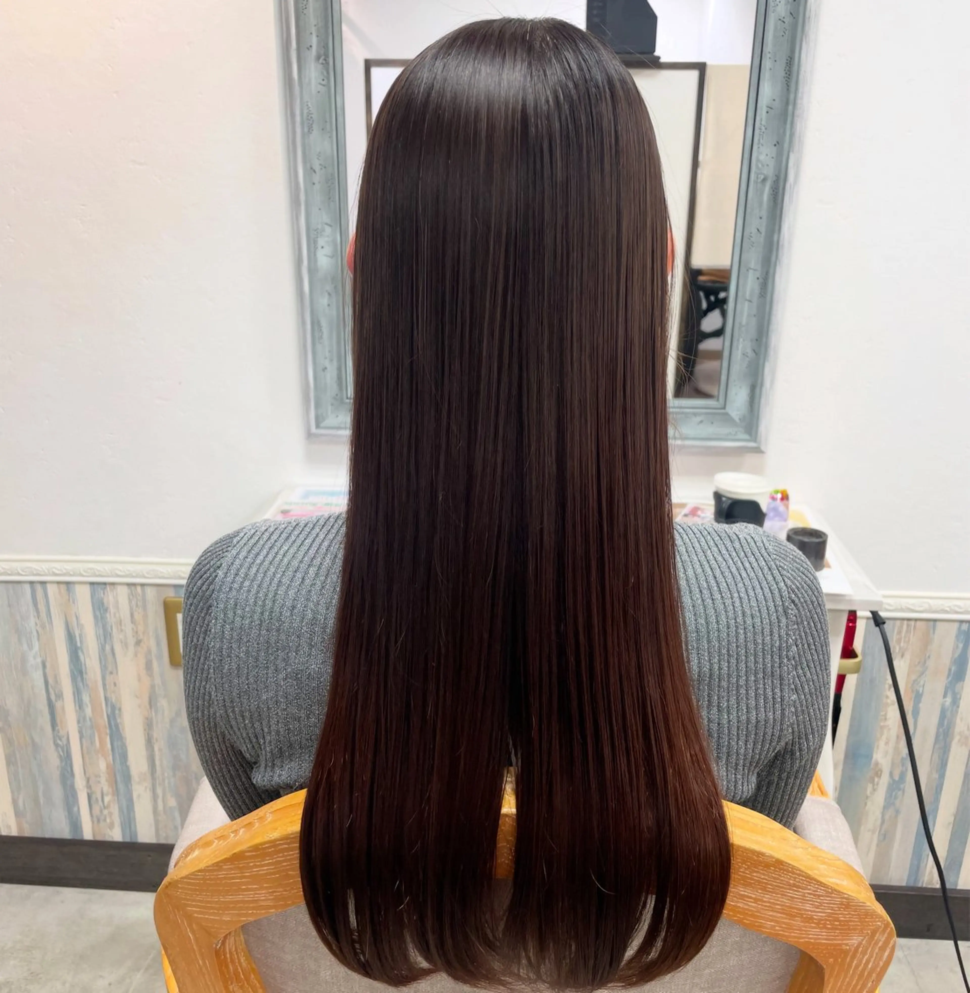 《当店𝑛𝑜 1》🤍カット＋美髪整形ストレート🤍＋処理剤込み🤍の写真