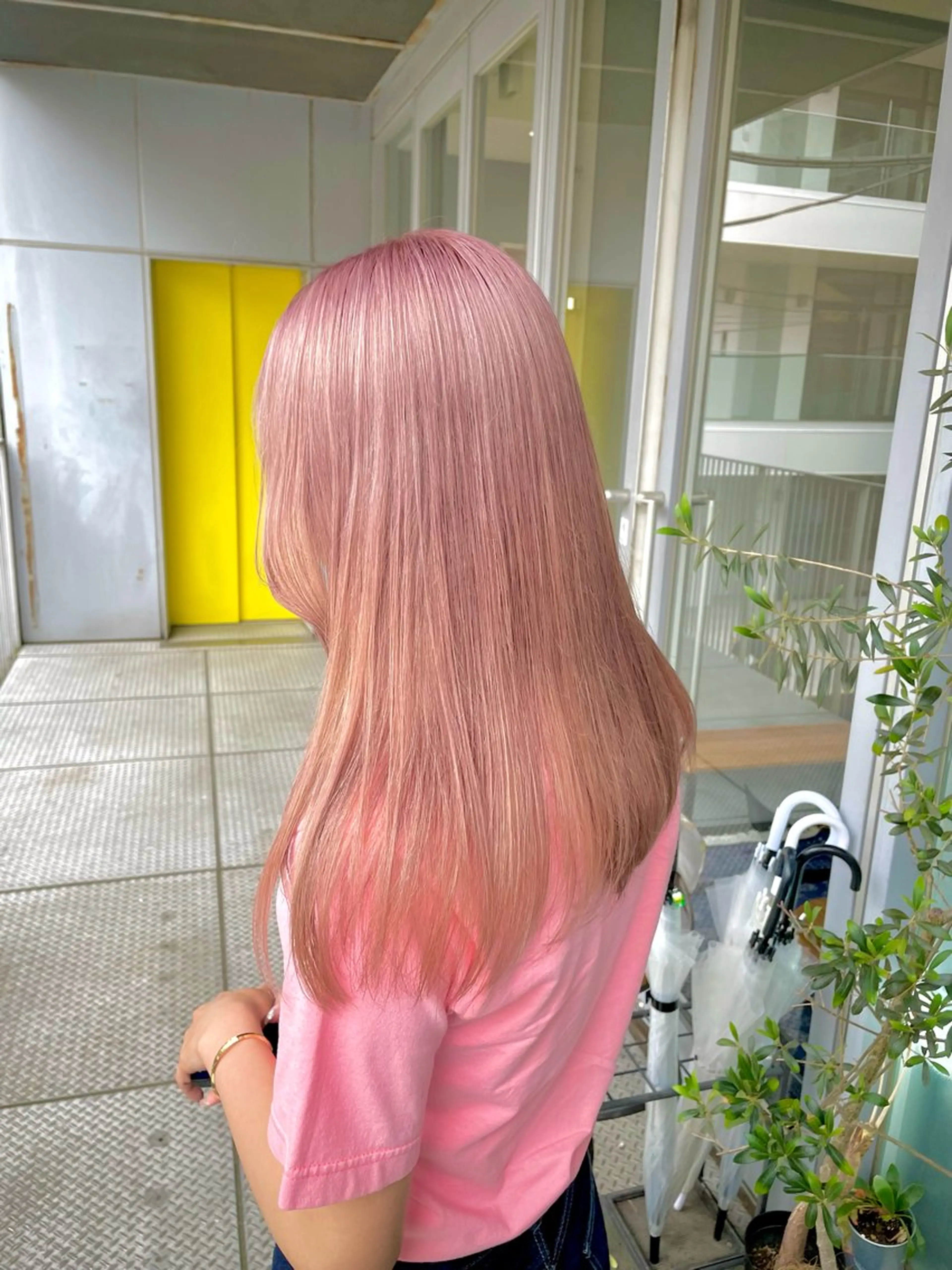 セミロング カラー ヘアアレンジ ベージュカラー ブリーチ ダブルカラー ピンクカラー ピンクベージュ 💐ナチュラルヘア Kroda💐のヘアスタイル