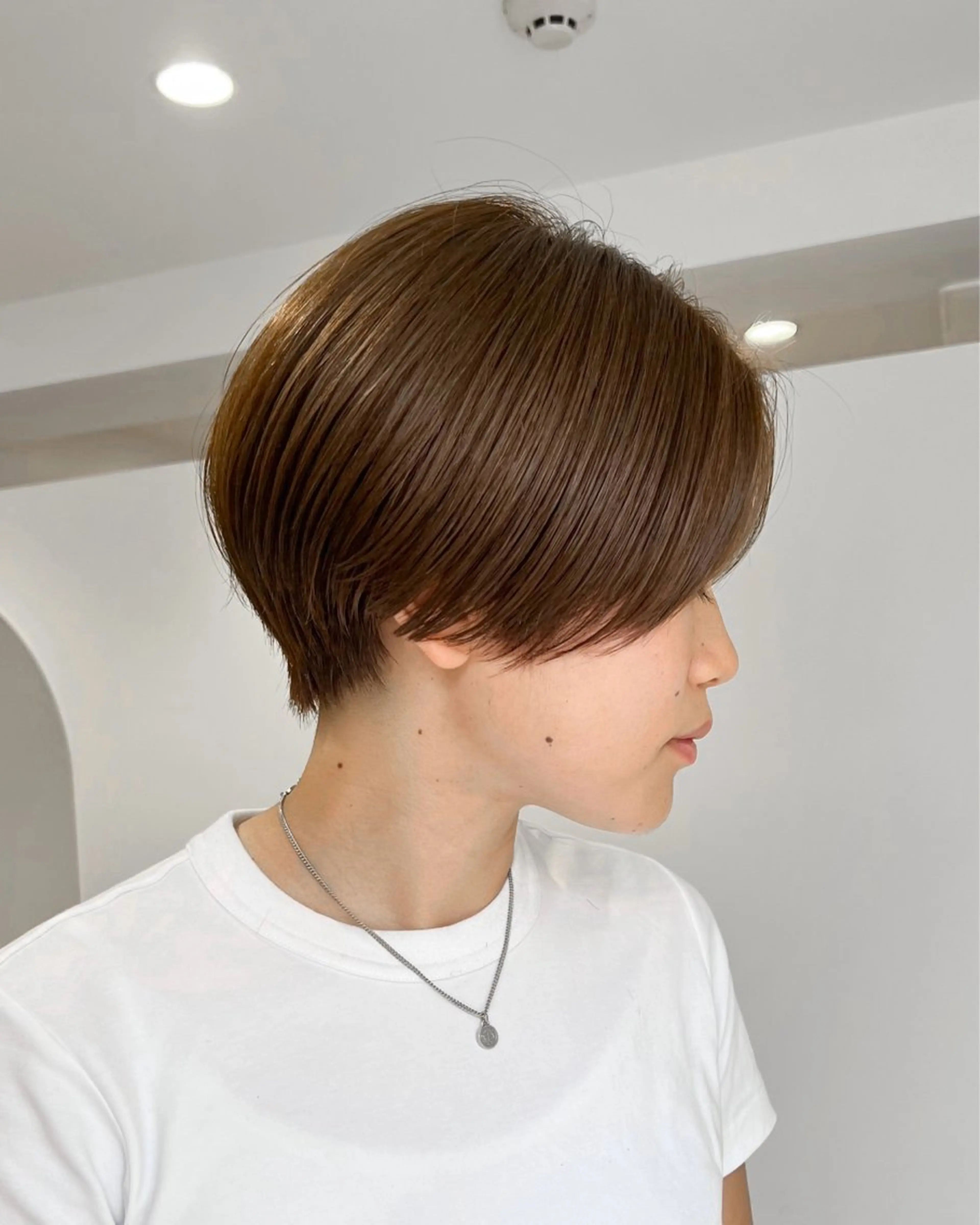 ショート カラー ハンサムショート 透明感カラー ショートヘア 【骨格診断カット】 .のヘアスタイル