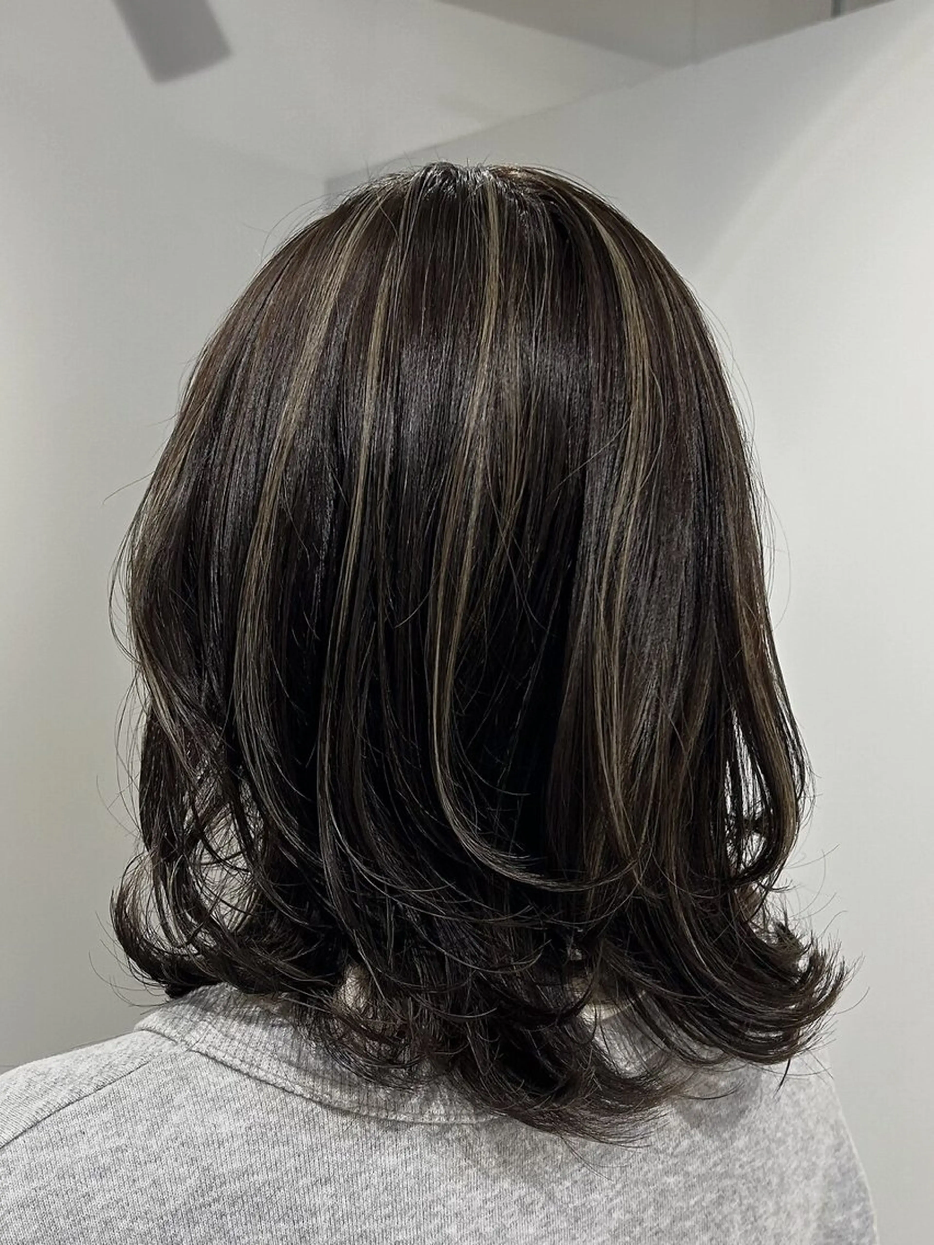 ショート カラー グレージュ ハイライトカラー ハイライト ショート/ハイライト 特化  松倉のヘアスタイル