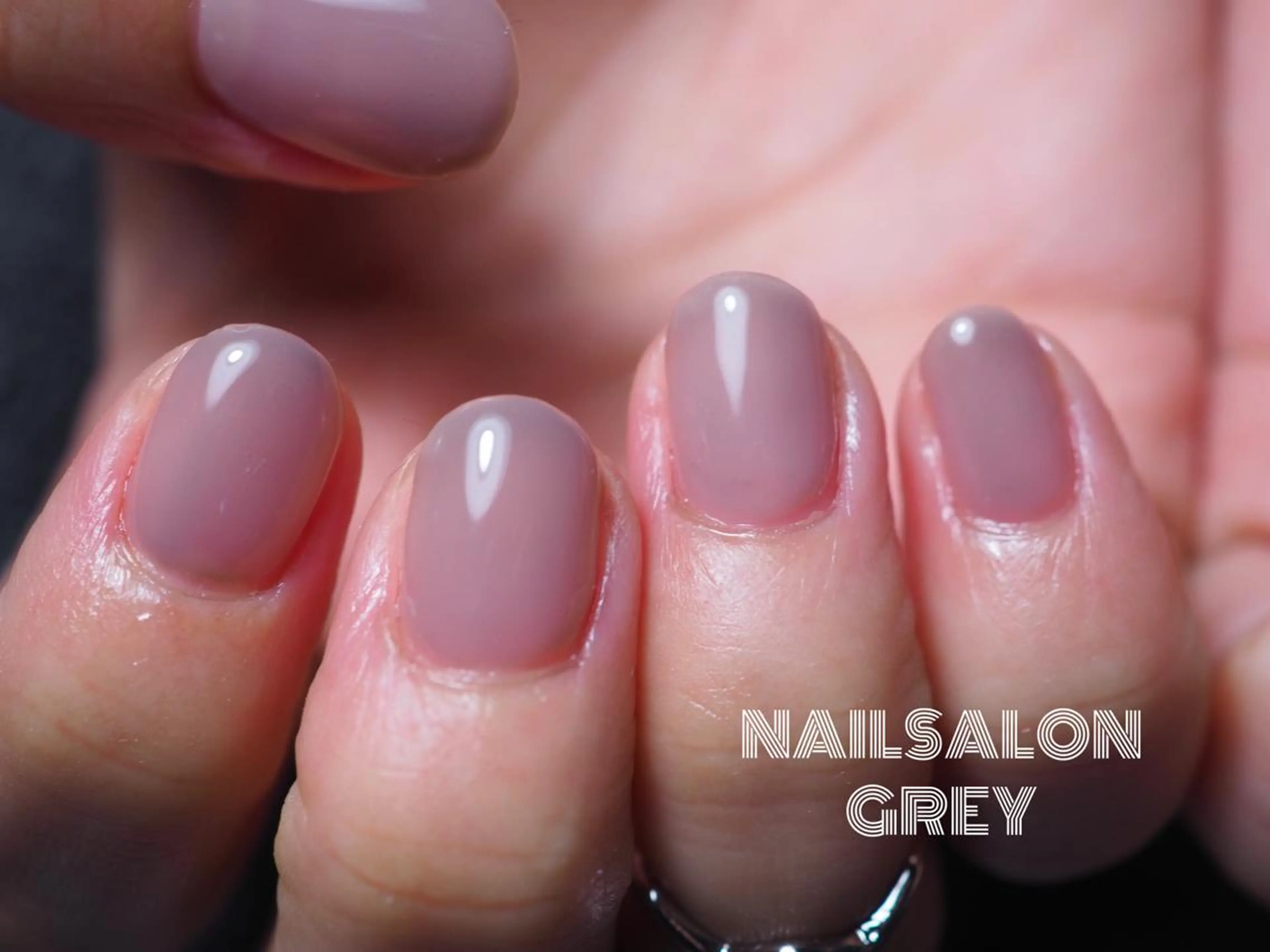 ネイル 【GREY】 TAIRAのネイルデザイン