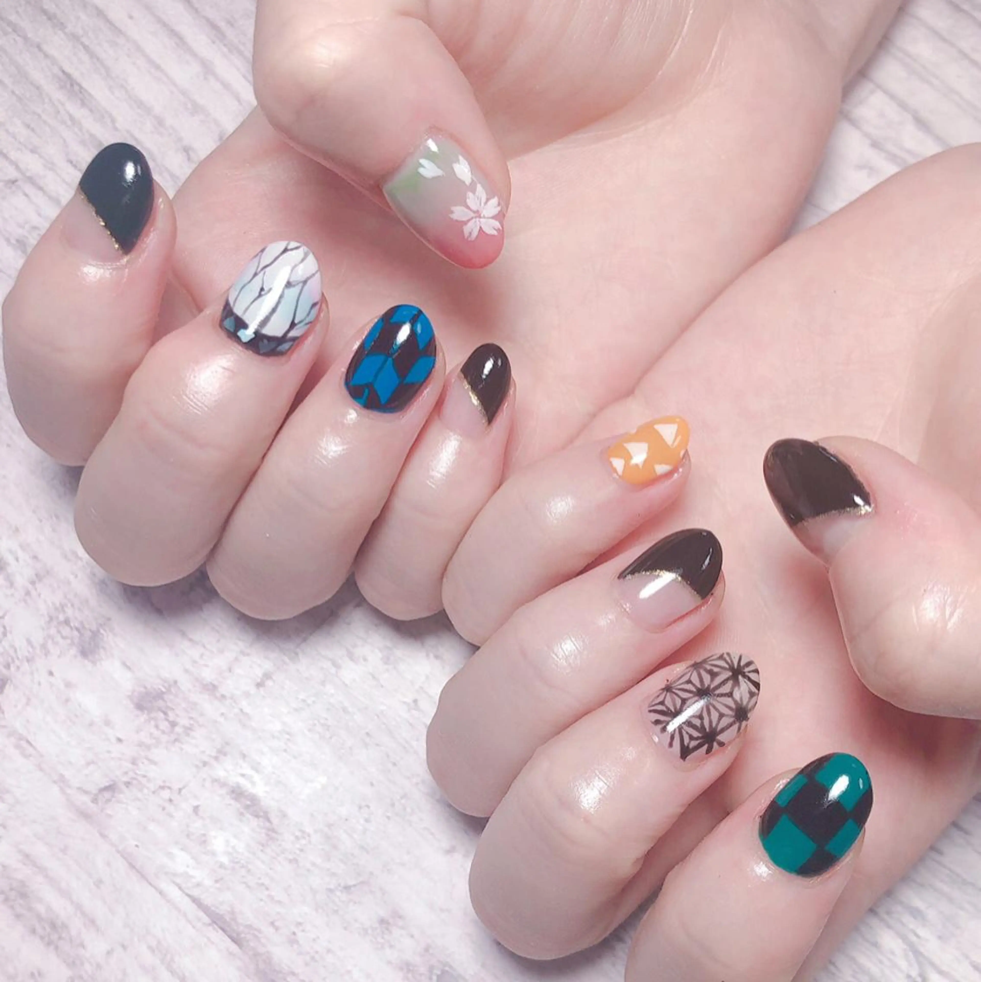 ネイル 個室ネイルサロンDolly  Girl〜ドーリーガール〜所属・DollyGirl KYOKOのネイルデザイン