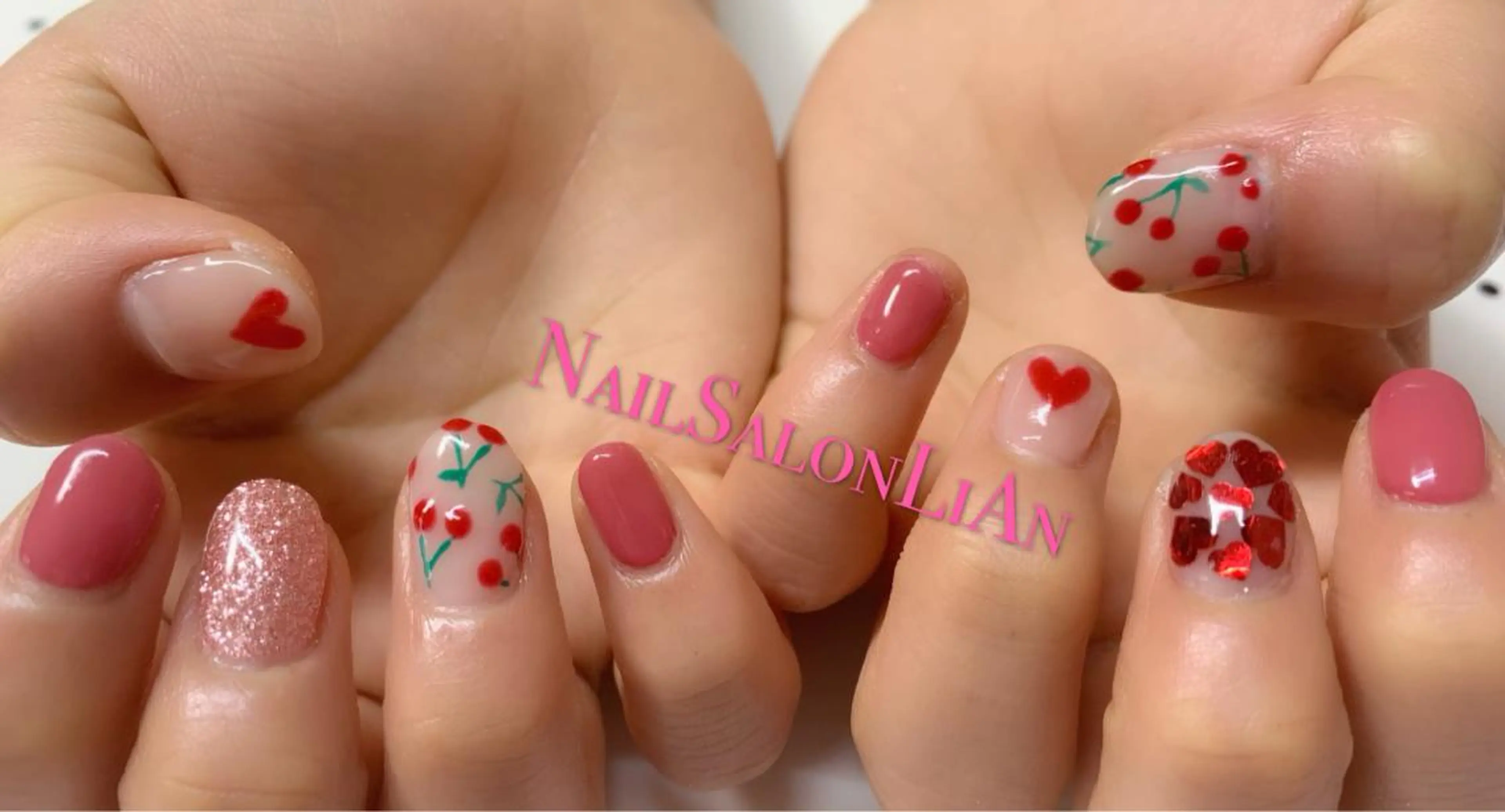 ネイル アートネイル 持ち込み シンプルネイル ストーンネイル NailSalon LiAnのネイルデザイン