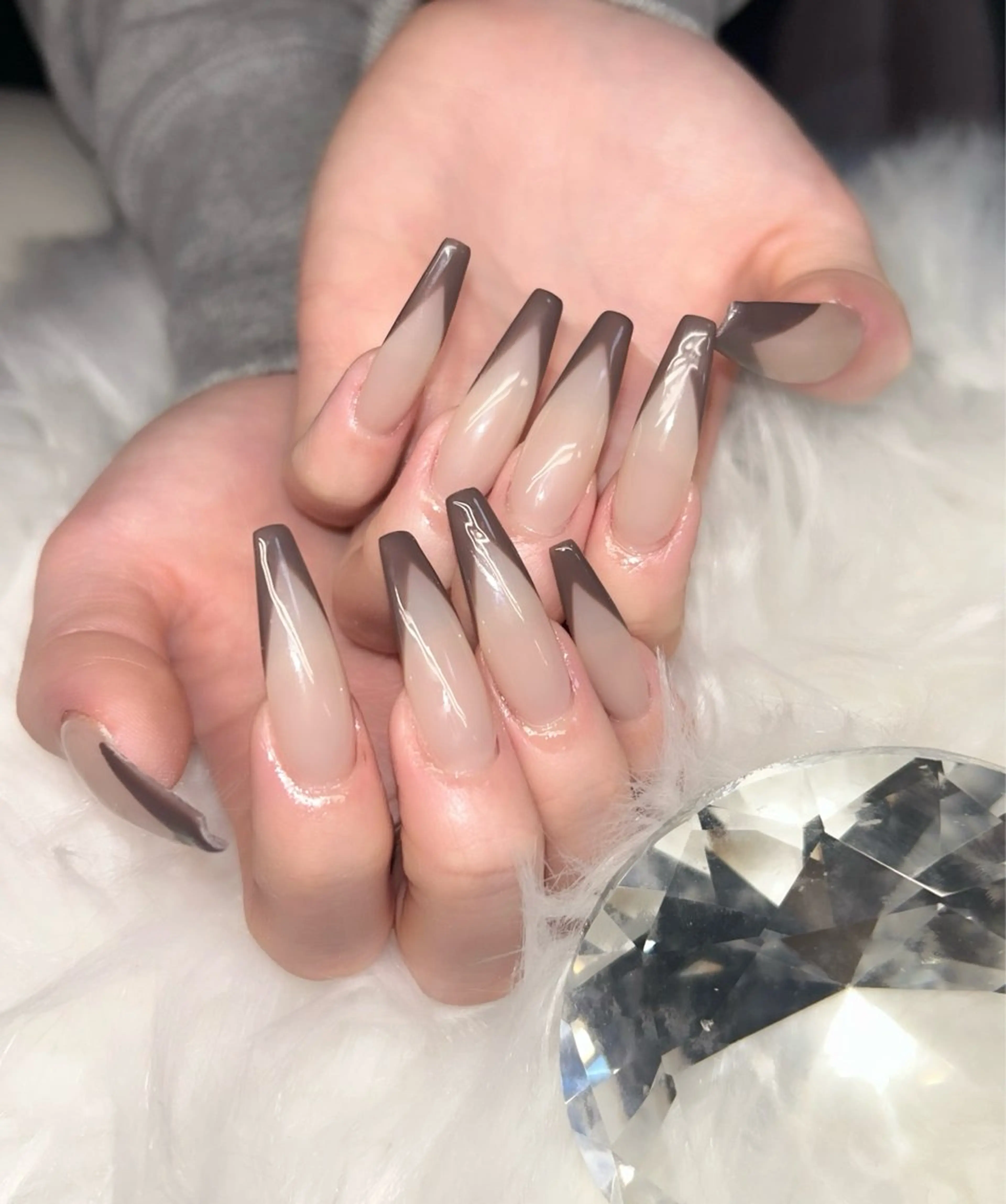 ネイル アートネイル オーロラネイル チークネイル 長さ出し フットネイル ハンドネイル Chan nailsのネイルデザイン