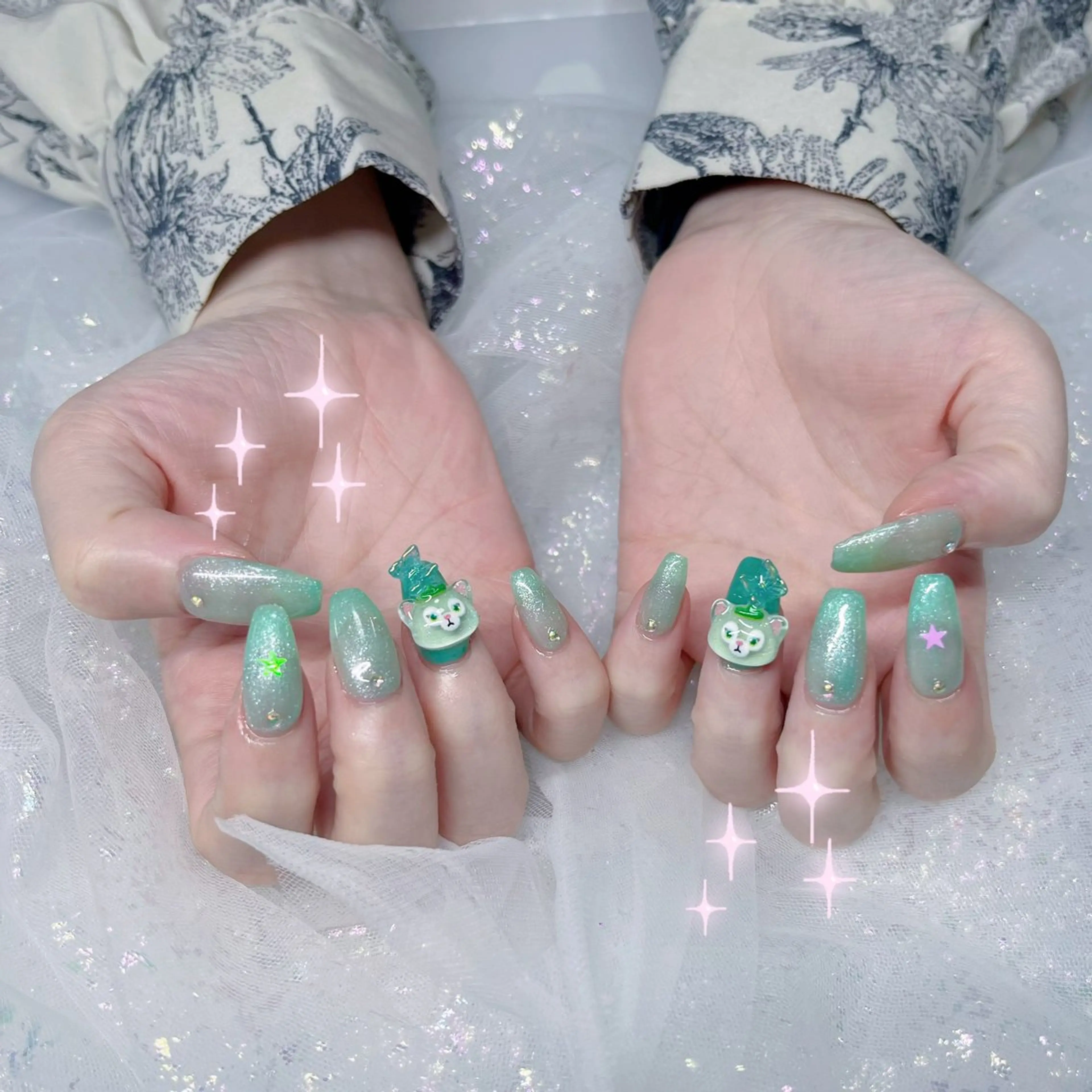 ネイル パーツ全部¥110 サロンミミのネイルデザイン