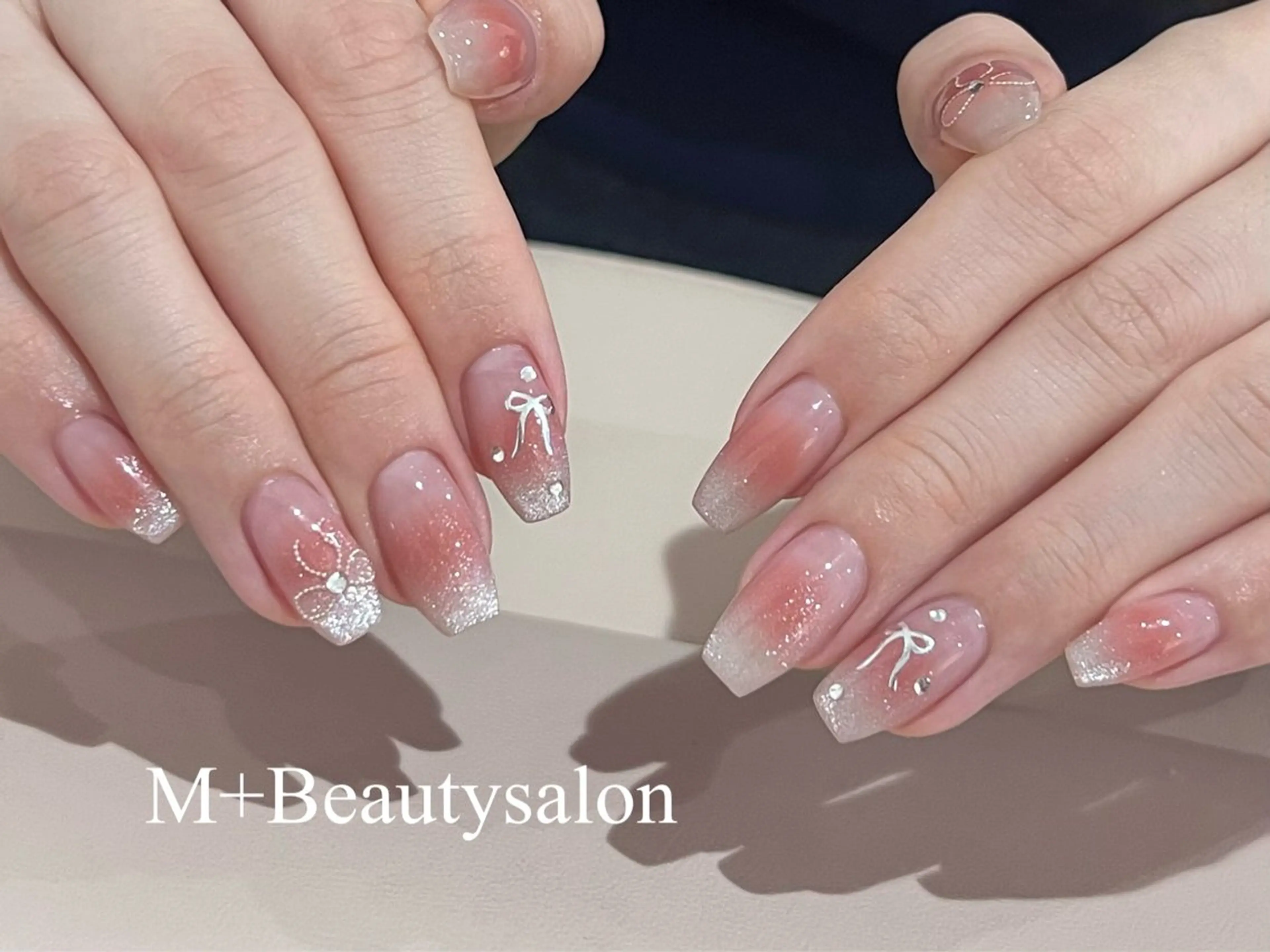 ネイル M+  Beauty Salonのネイルデザイン