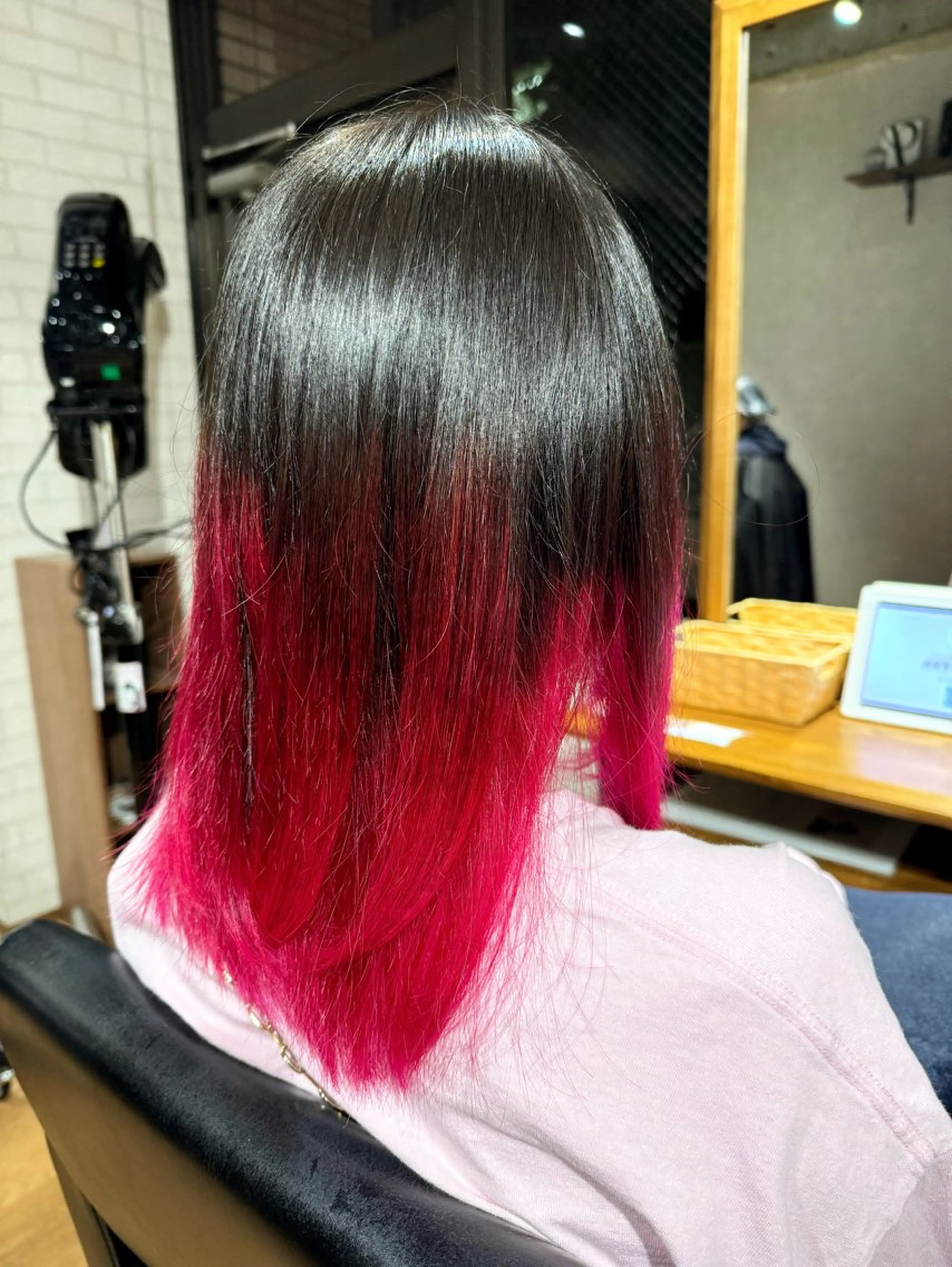 セミロング カラー グラデーションカラー レッドカラー カット ヘアカラー ✨ハイトーン カラー福岡拓也✨のヘアスタイル