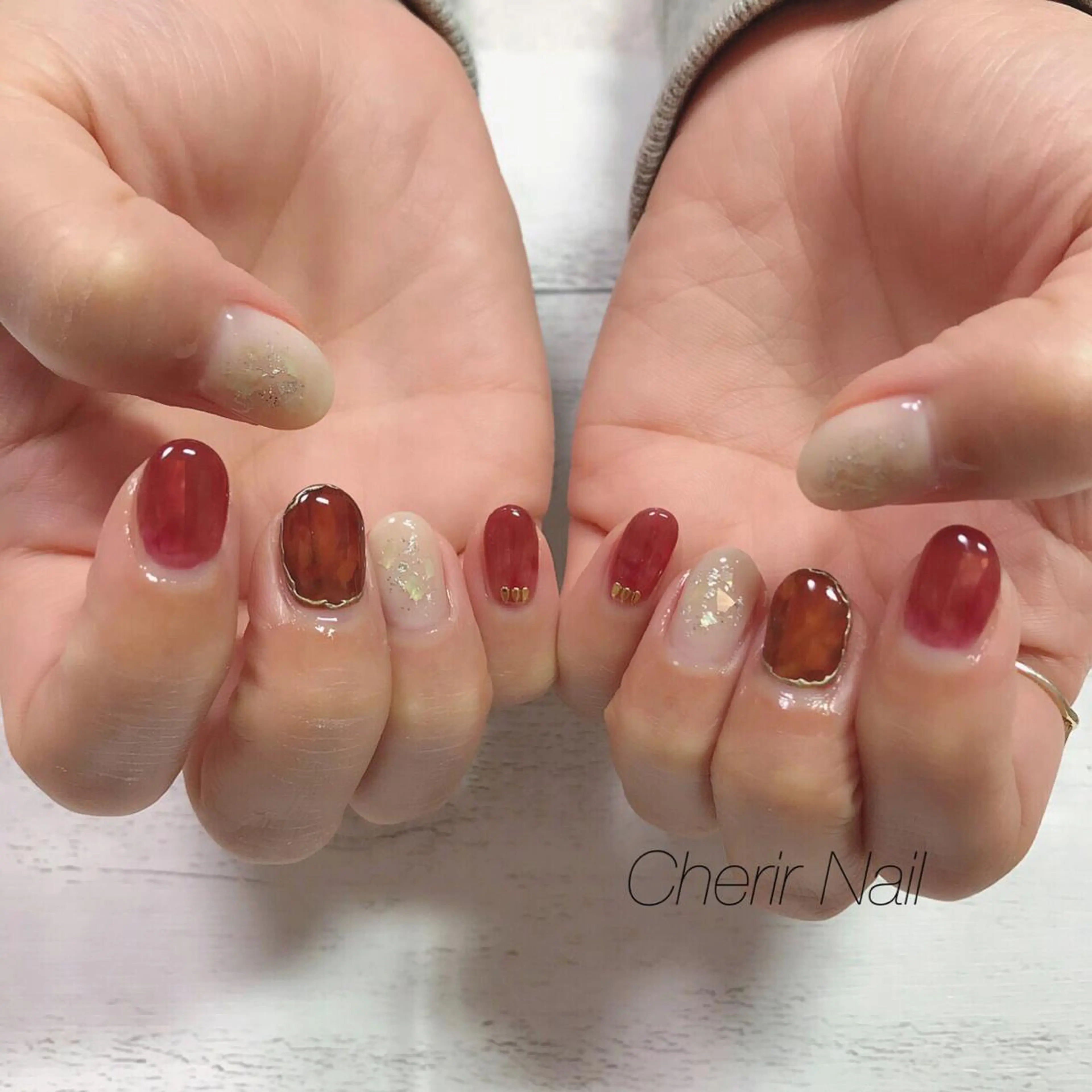 ネイル アートネイル べっ甲ネイル ニュアンスネイル ワンカラーネイル ショートネイル Cherirnail kaoriのネイルデザイン