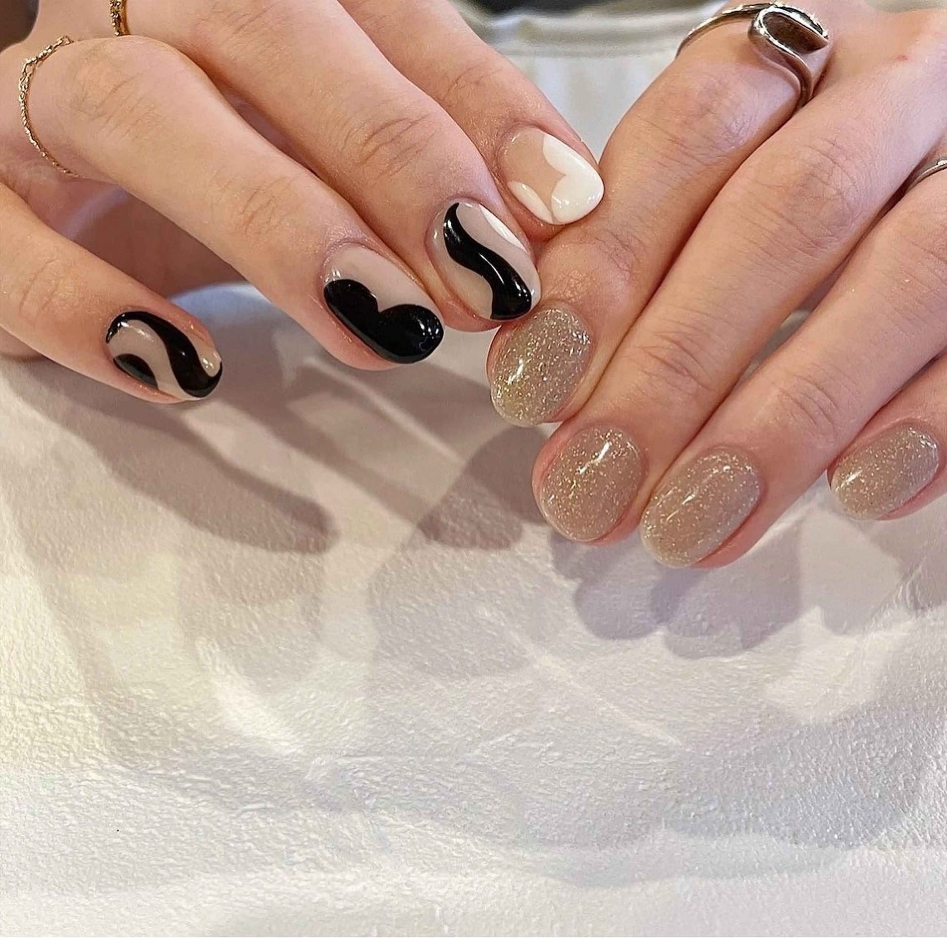 ネイル ブラウン フレンチネイル マグネットネイル ニュアンスネイル オフィスネイル ハンドネイル Lull ネイル/ HBL/ハンドケアのネイルデザイン