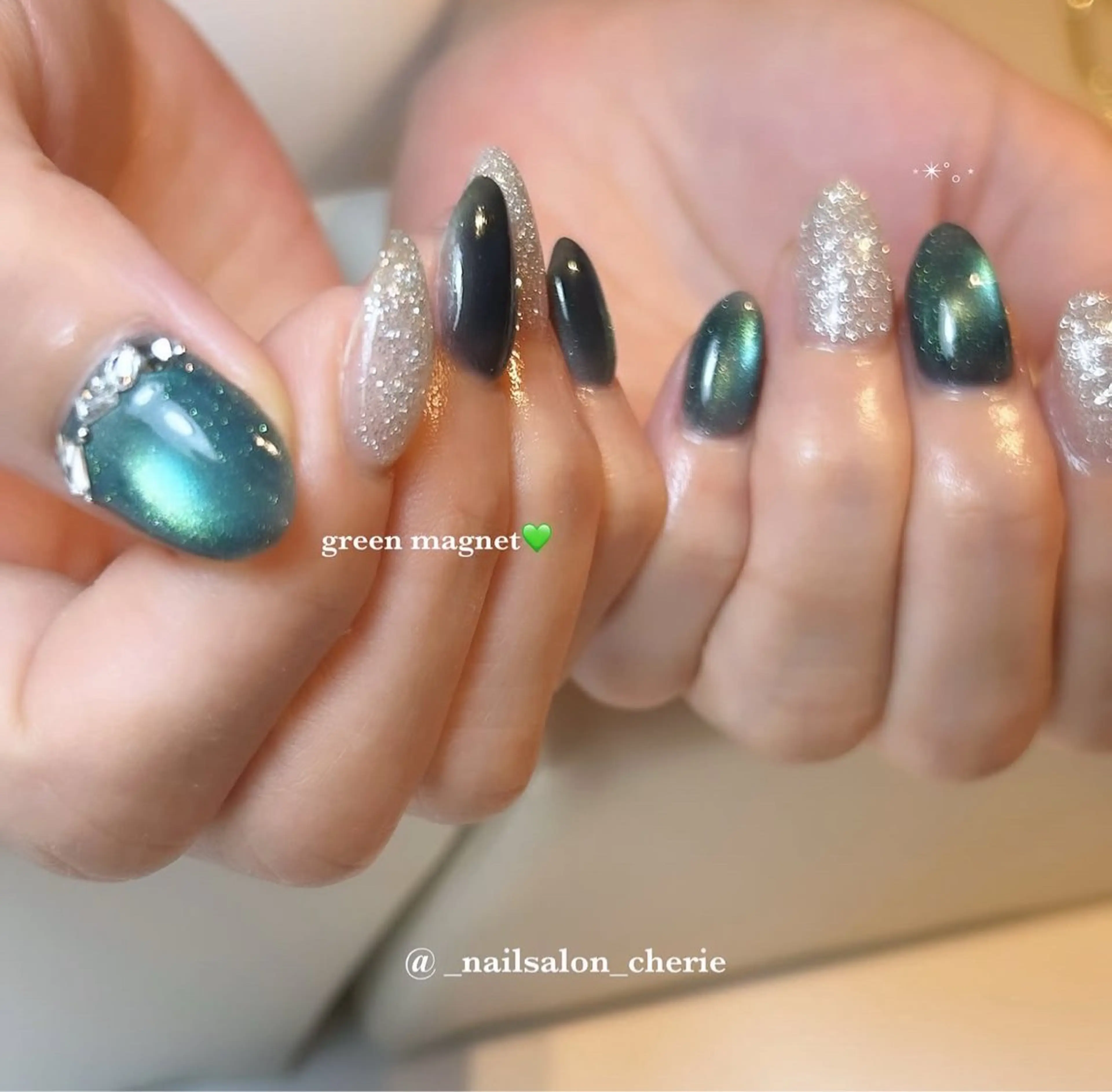 ネイル ハンドネイル nailsalon cherieのネイルデザイン