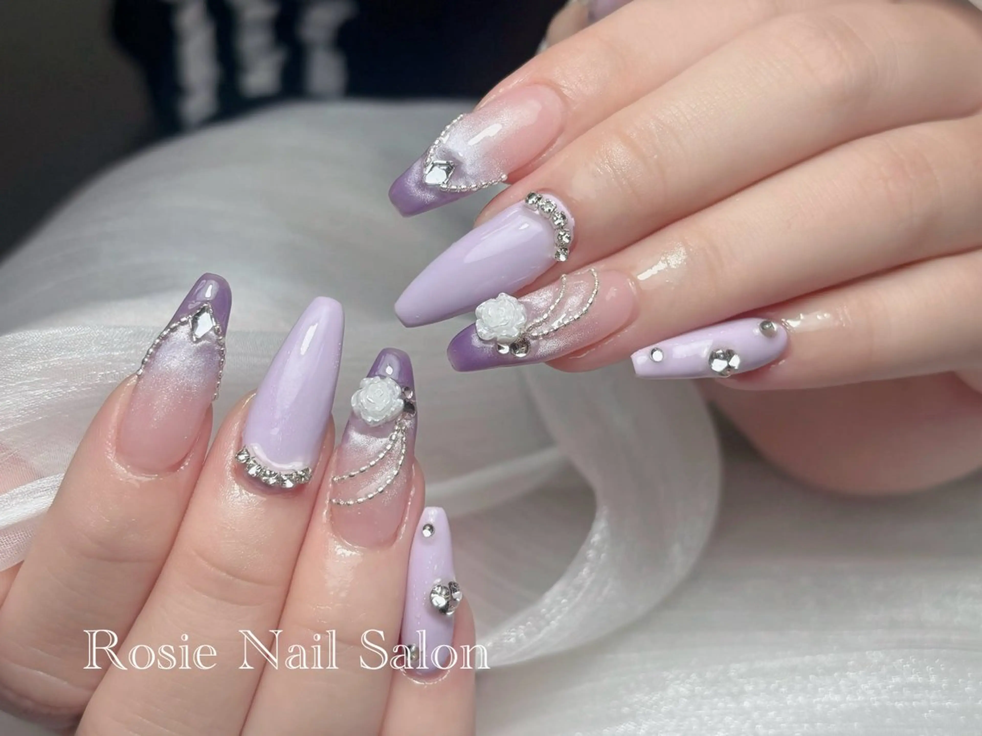 ネイル Rosie Nail サロン南越谷のネイルデザイン