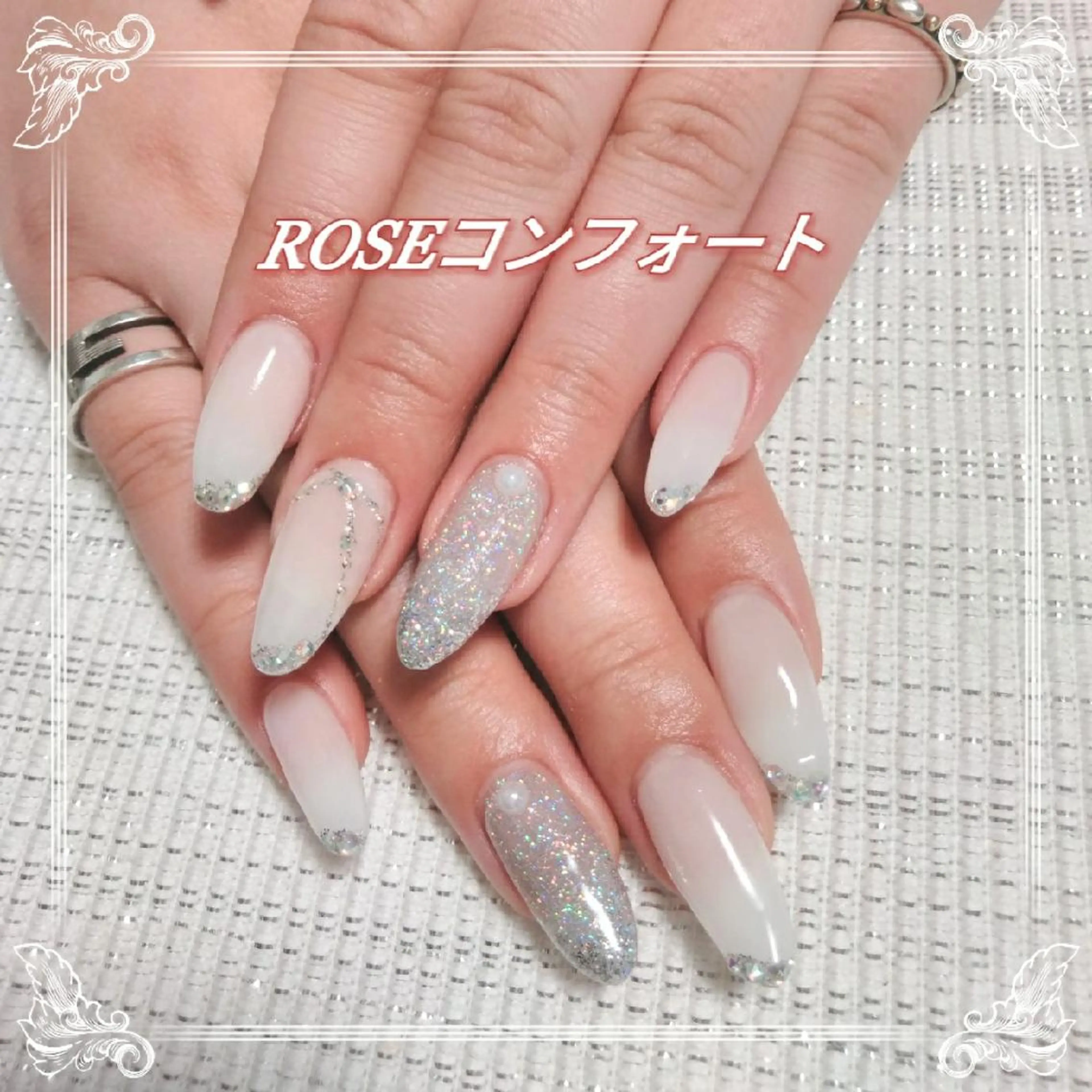 ネイル ハンドネイル エステとネイル ローズコンフォートのネイルデザイン