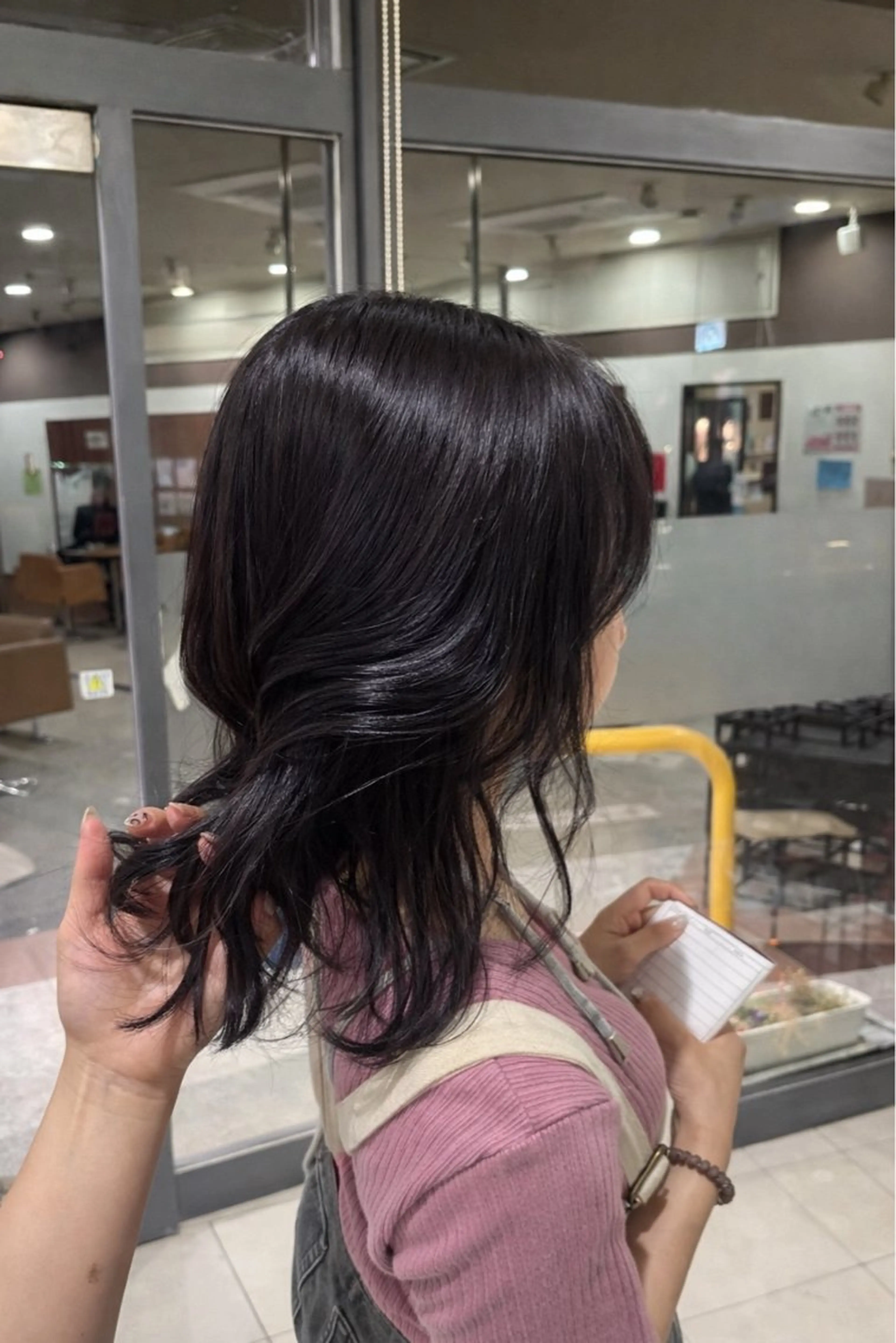 ミディアム カラー ディープラベンダー ラベンダーカラー 松井 美祐宇のヘアスタイル