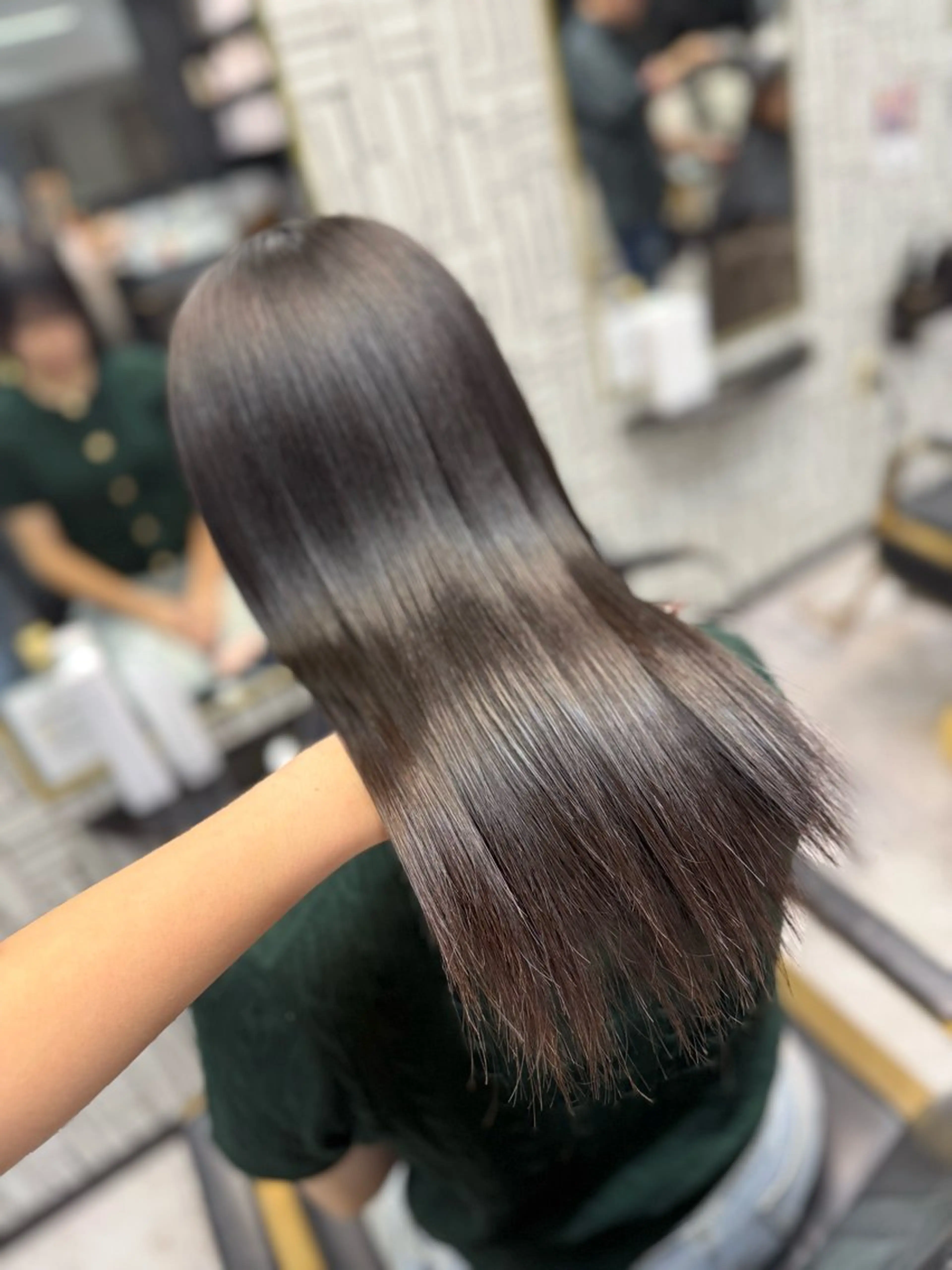 ロング 髪質改善 カット 縮毛矯正 arose久留米所属・山中 莉乃のヘアスタイル