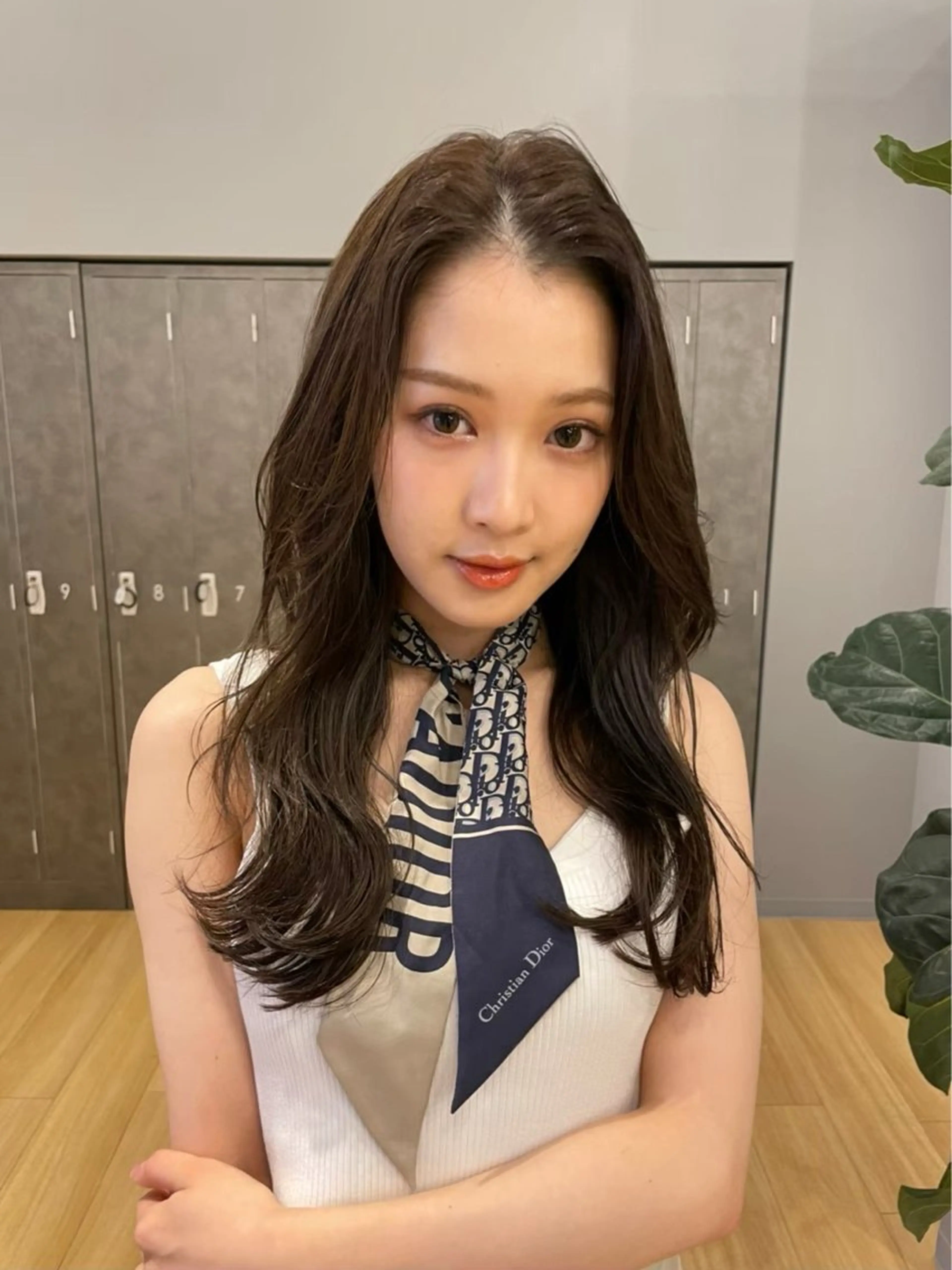 ロング GIEN NU茶屋町+所属・荒金 昴のヘアスタイル