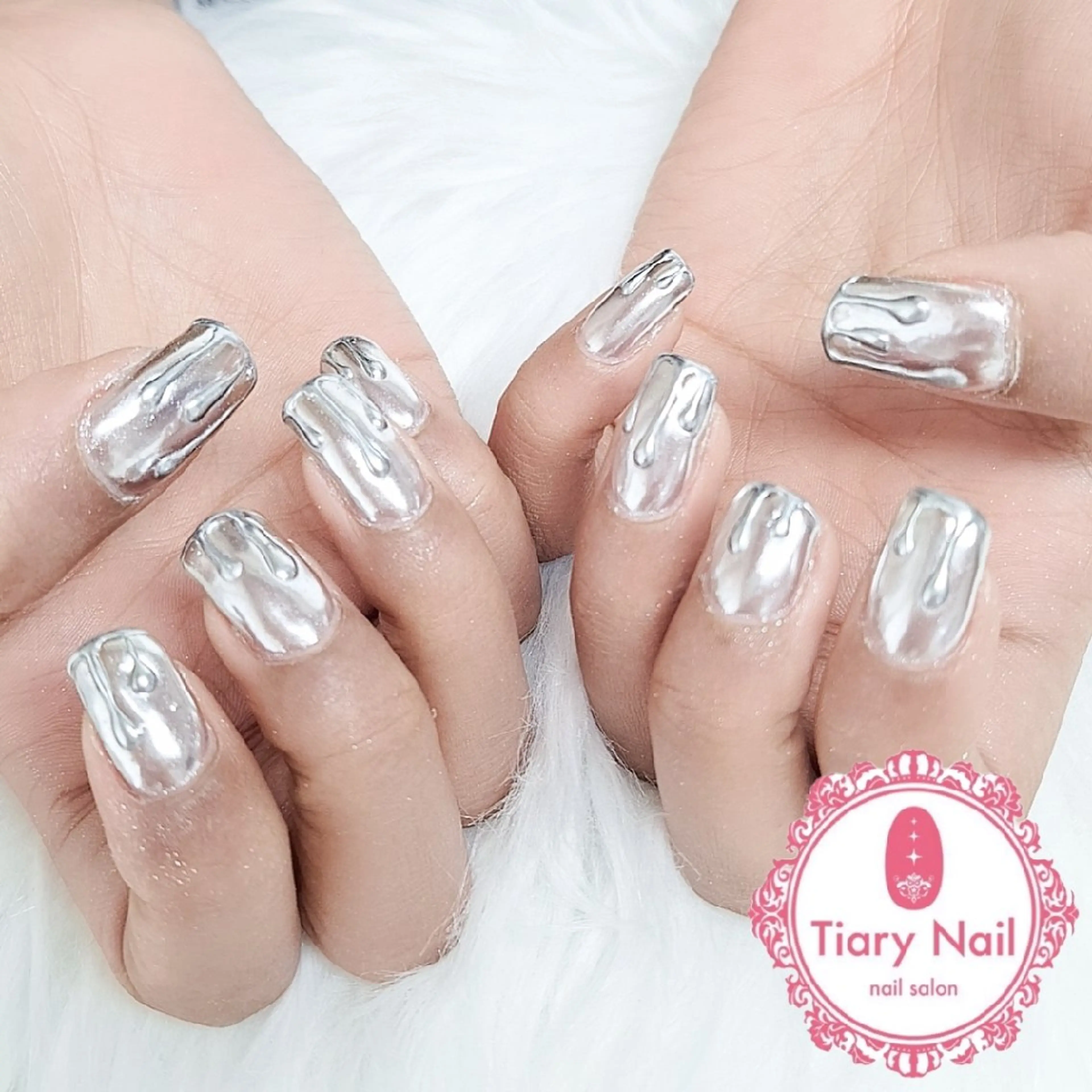 ネイル ハンドネイル Tiary🤍 Sachikaのネイルデザイン