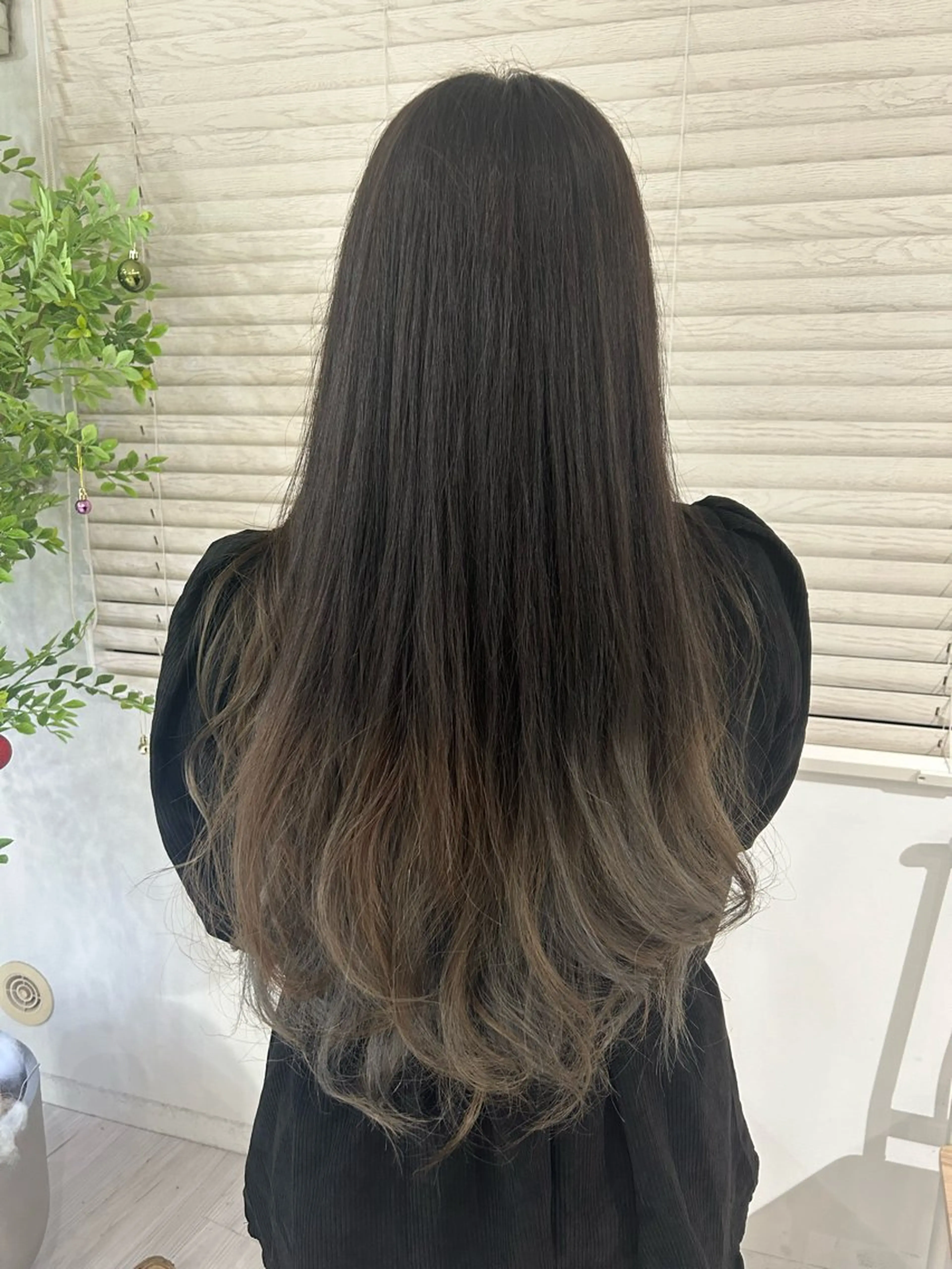 ロング カラー 💙まこと💙艶 カラー(Rico)のヘアスタイル