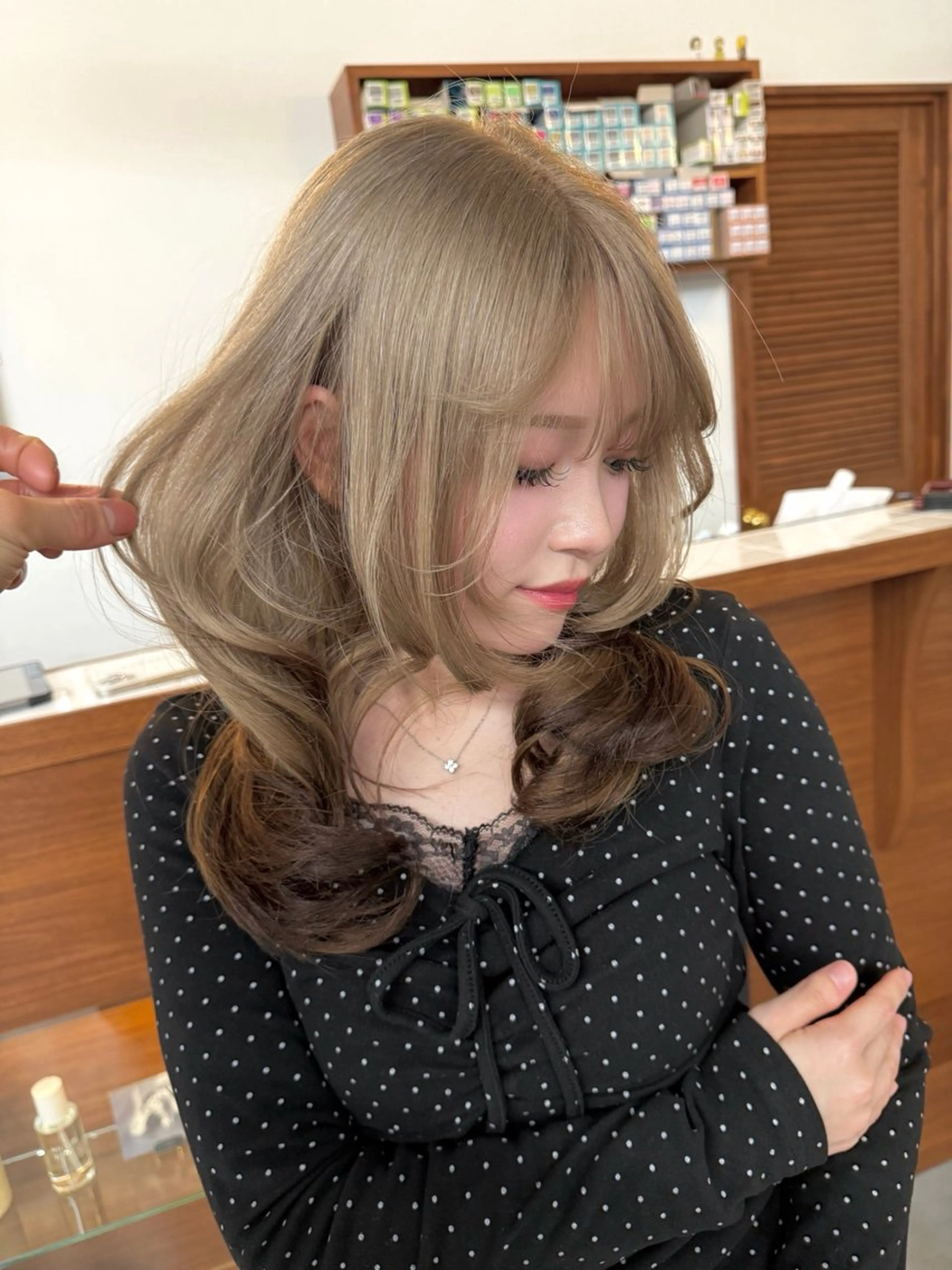 ミディアム ヘアカラー PELE/ハイトーン /初田芽以のヘアスタイル