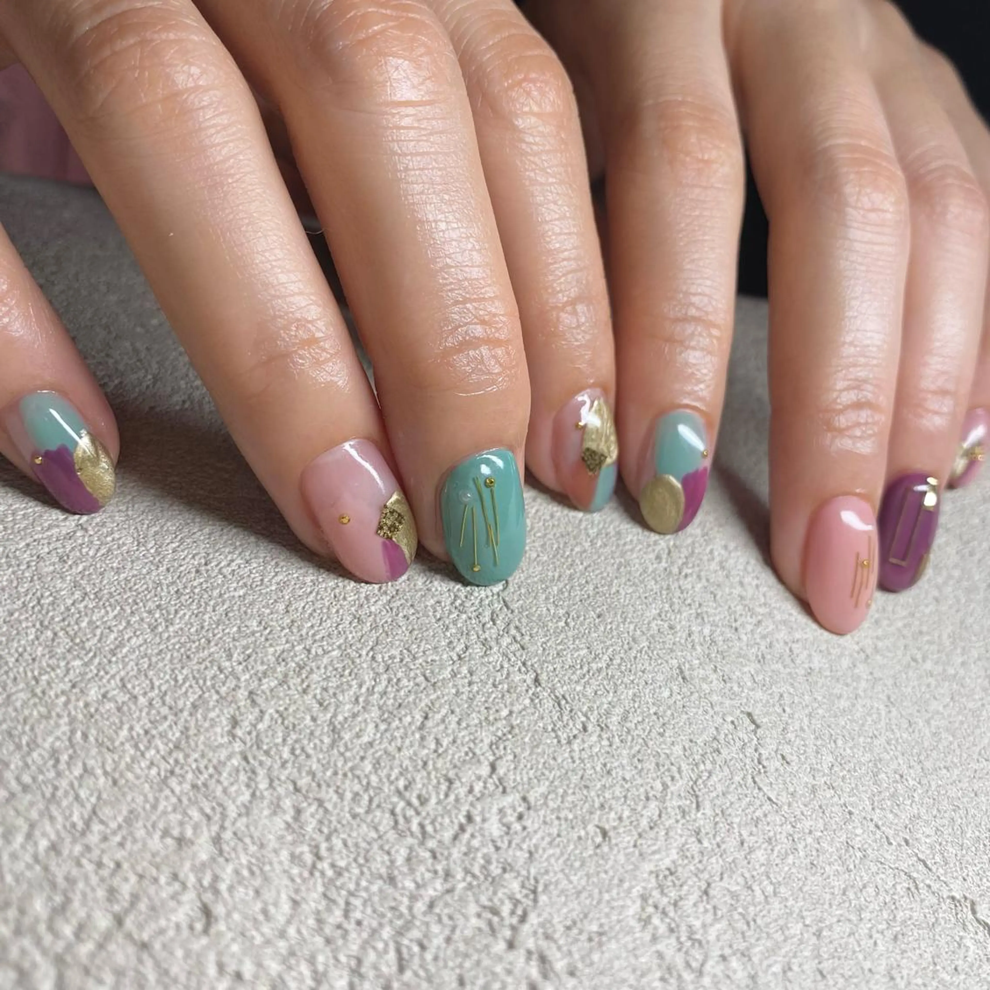 ネイル アートネイル ニュアンスネイル 冬ネイル ハンドネイル 山田 貴子のネイルデザイン