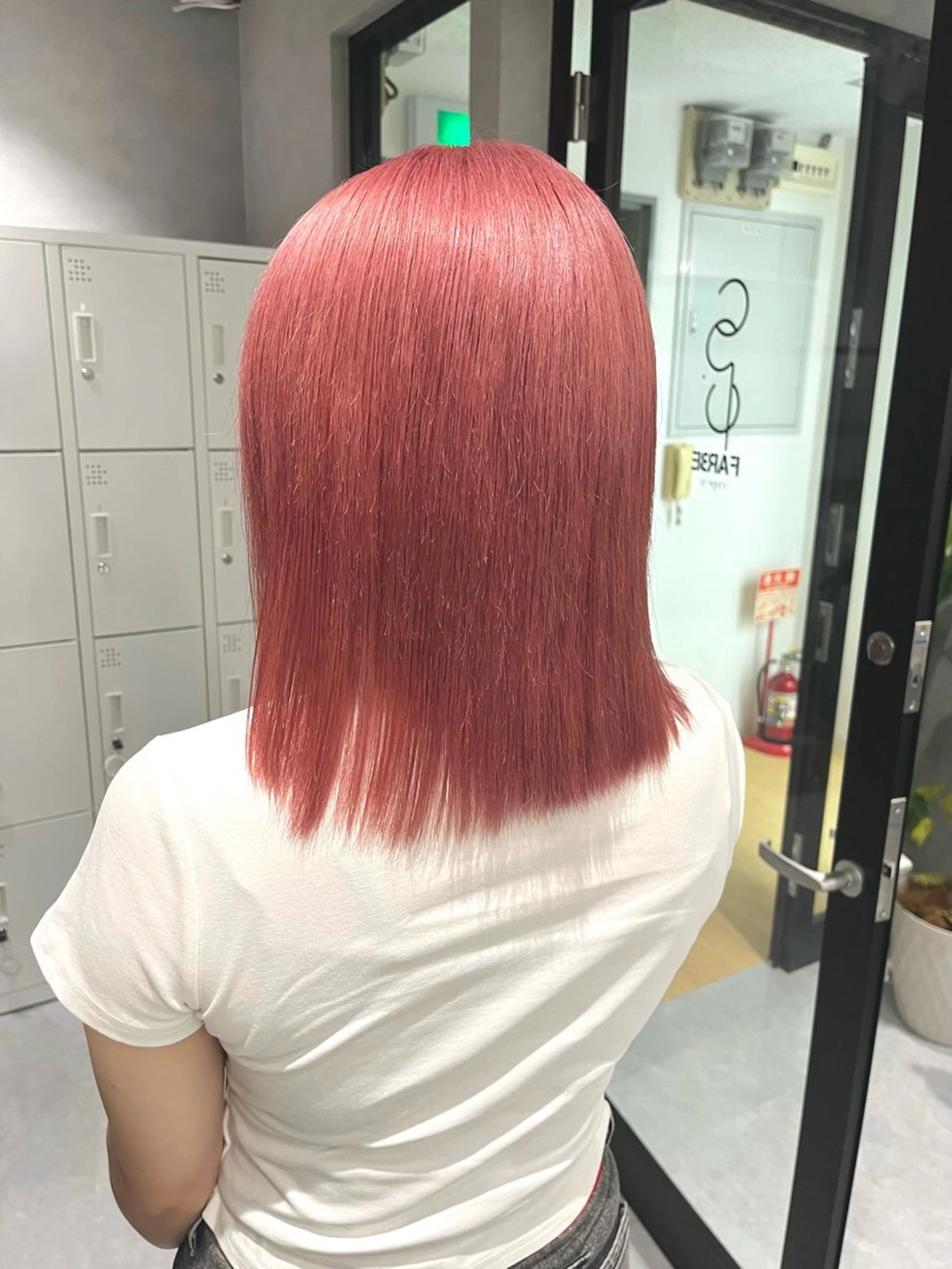 ミディアム カラー 暖色ハイトーン特化 🥇Mioのヘアスタイル