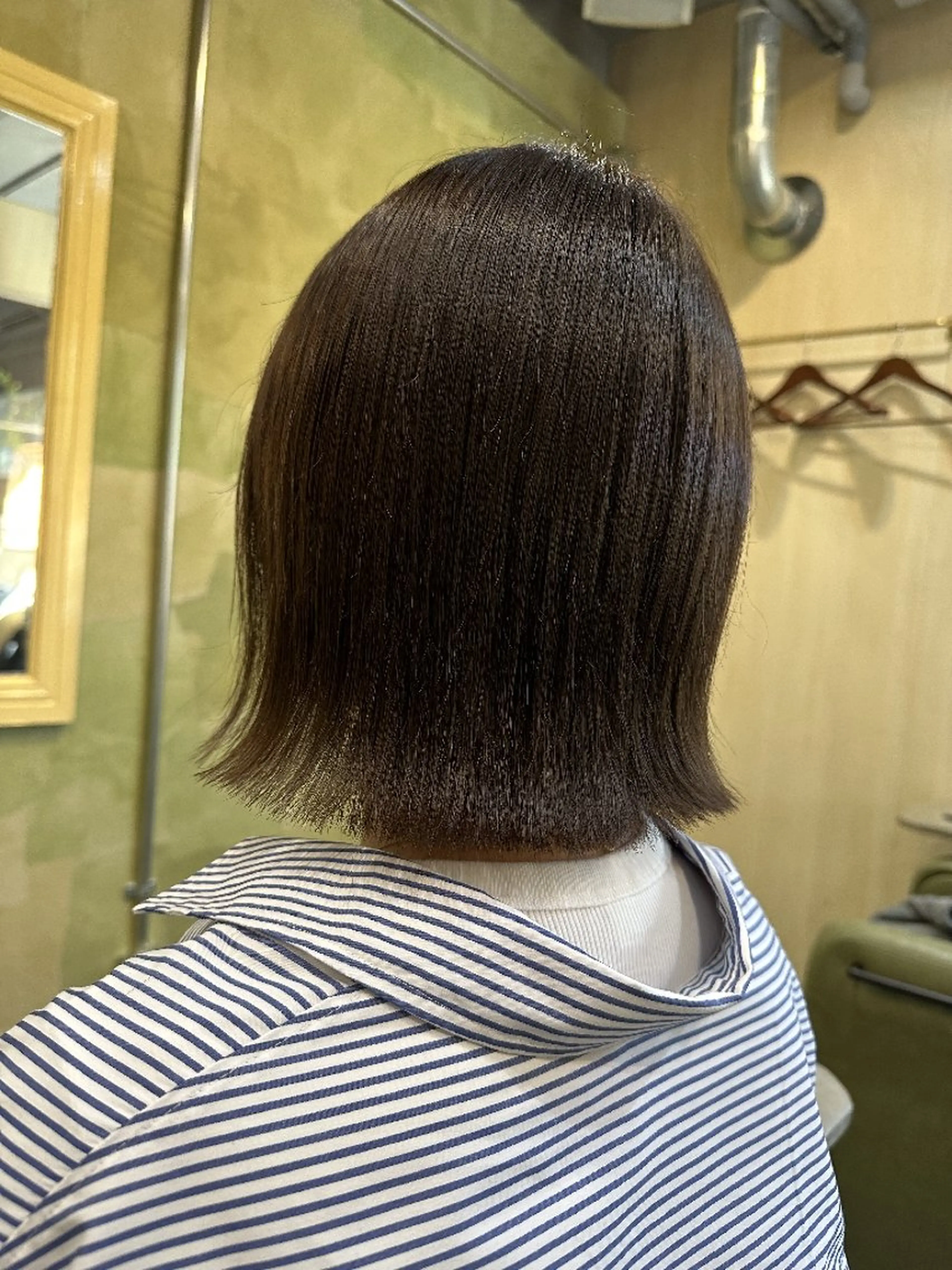 ショート 切りっぱなしボブ ボブ 外ハネヘア 川端 智治のヘアスタイル